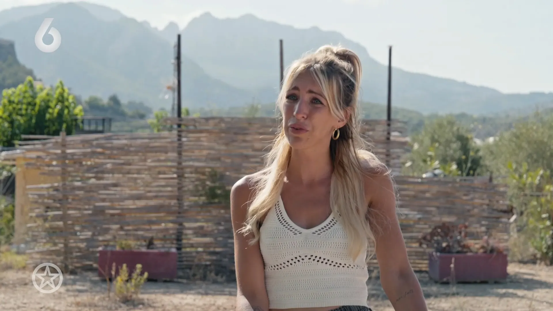 Nieuwe aflevering van De Hanslers belicht de oorzaken van breuk tussen  Denise en Mike