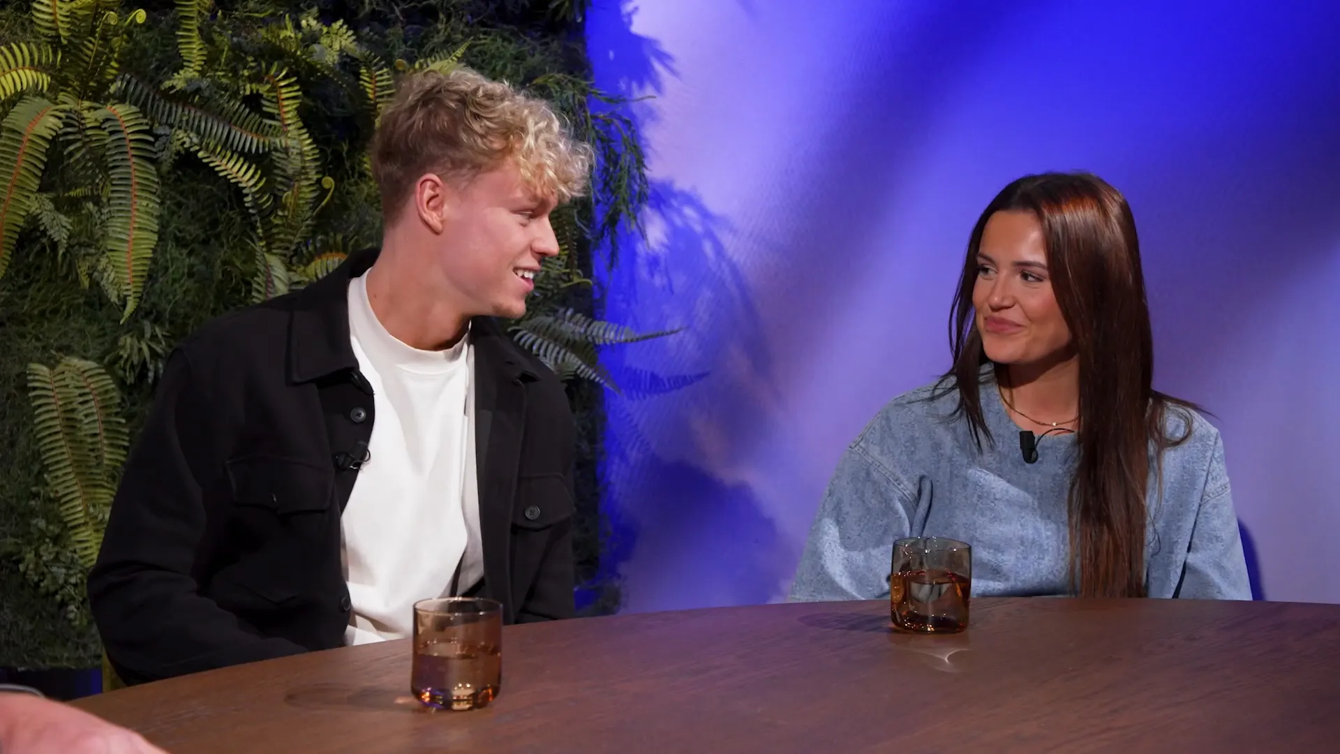 De Bondgenoten: hoe is het nu met?: Floris en Senna over hun bruiloft:  'Over 2 jaar!'