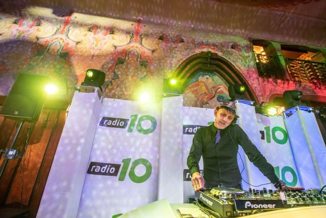 Deze 10-DJ's draaien tijdens DJ's On Tour