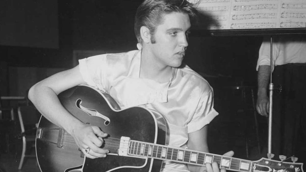 10 hoogtepunten uit het leven van Elvis Presley 