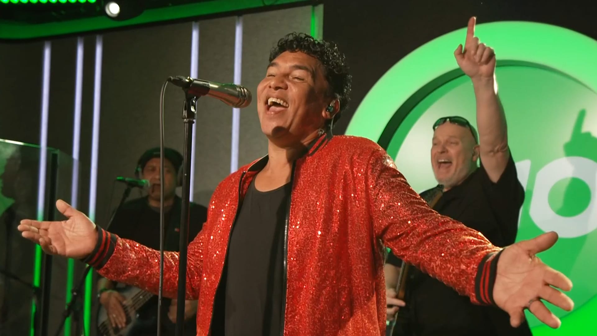 The Richie Experience speelt grote hits live in De Radio 10 Ochtendshow