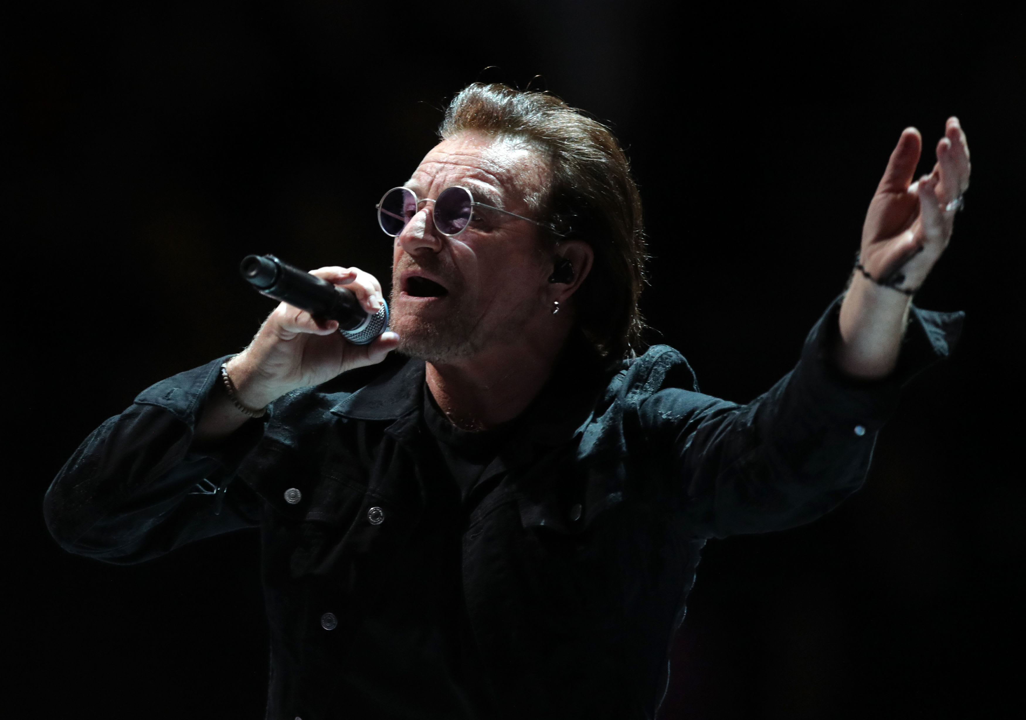 Met deze 10 nummers haalden artiesten hun eerste #1-hit 