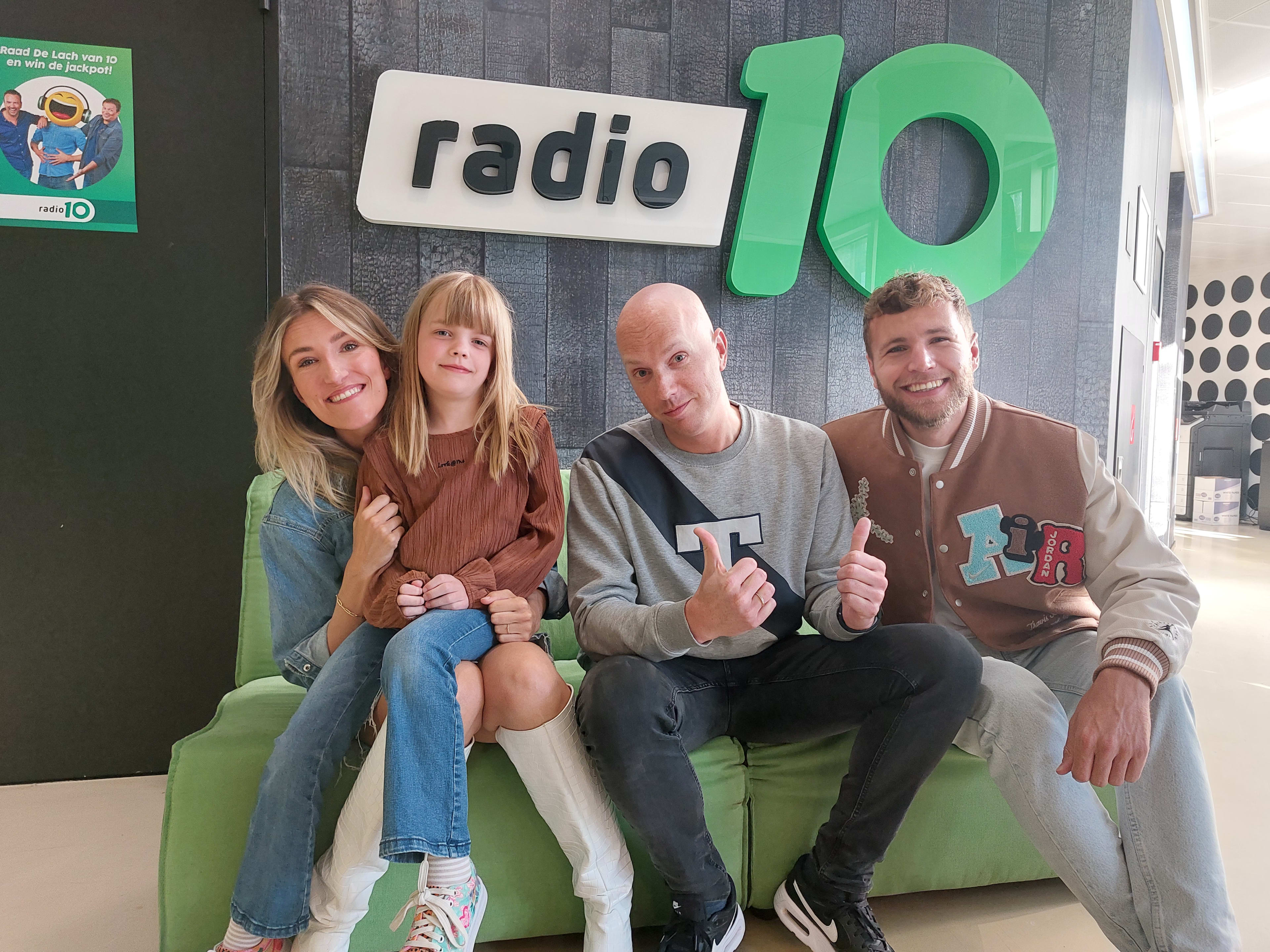 Lex en zijn 7-jarige dochter Madelief interviewen Suzan & Freek!