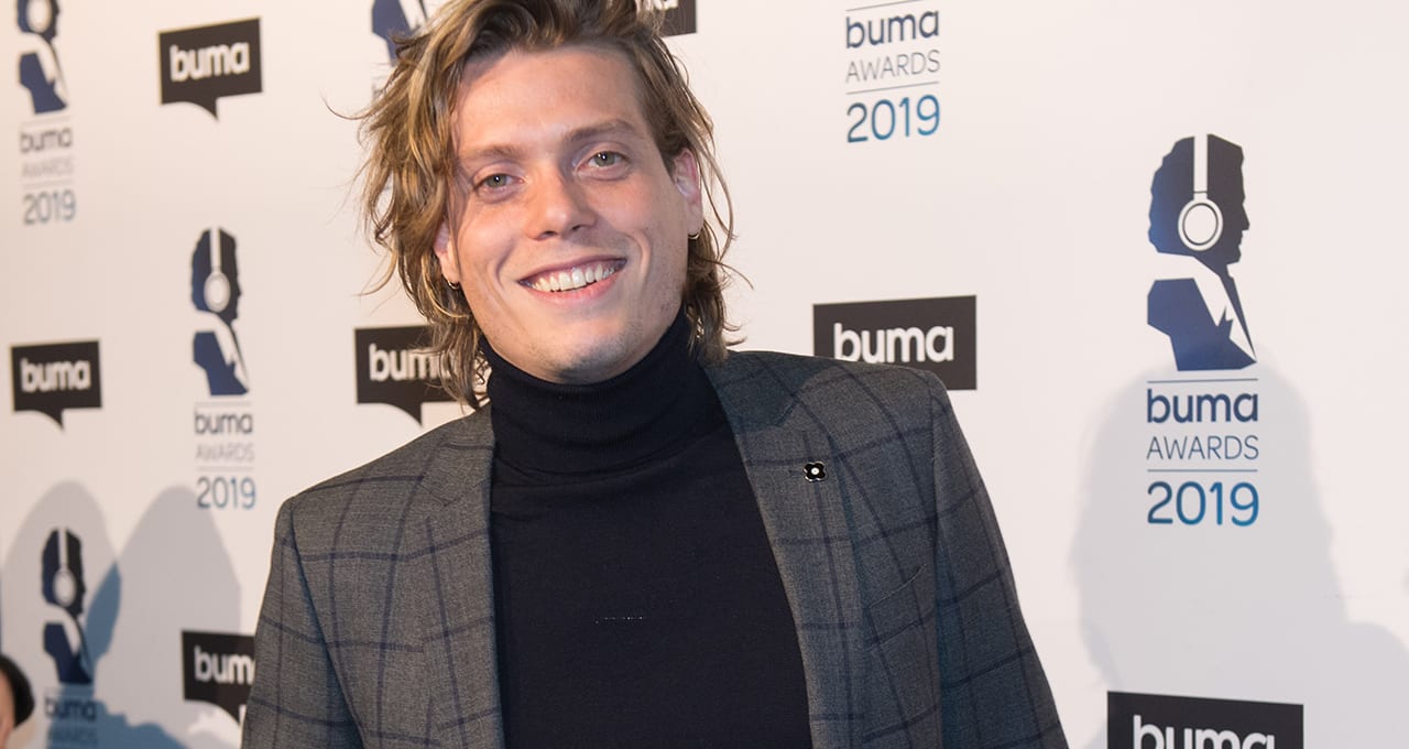 Tony Junior 'moet' een normaal meisje vinden!