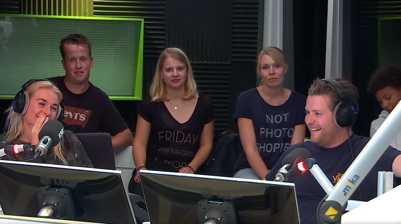 Miss Montreal over geheime verloving en kakken tijdens optreden