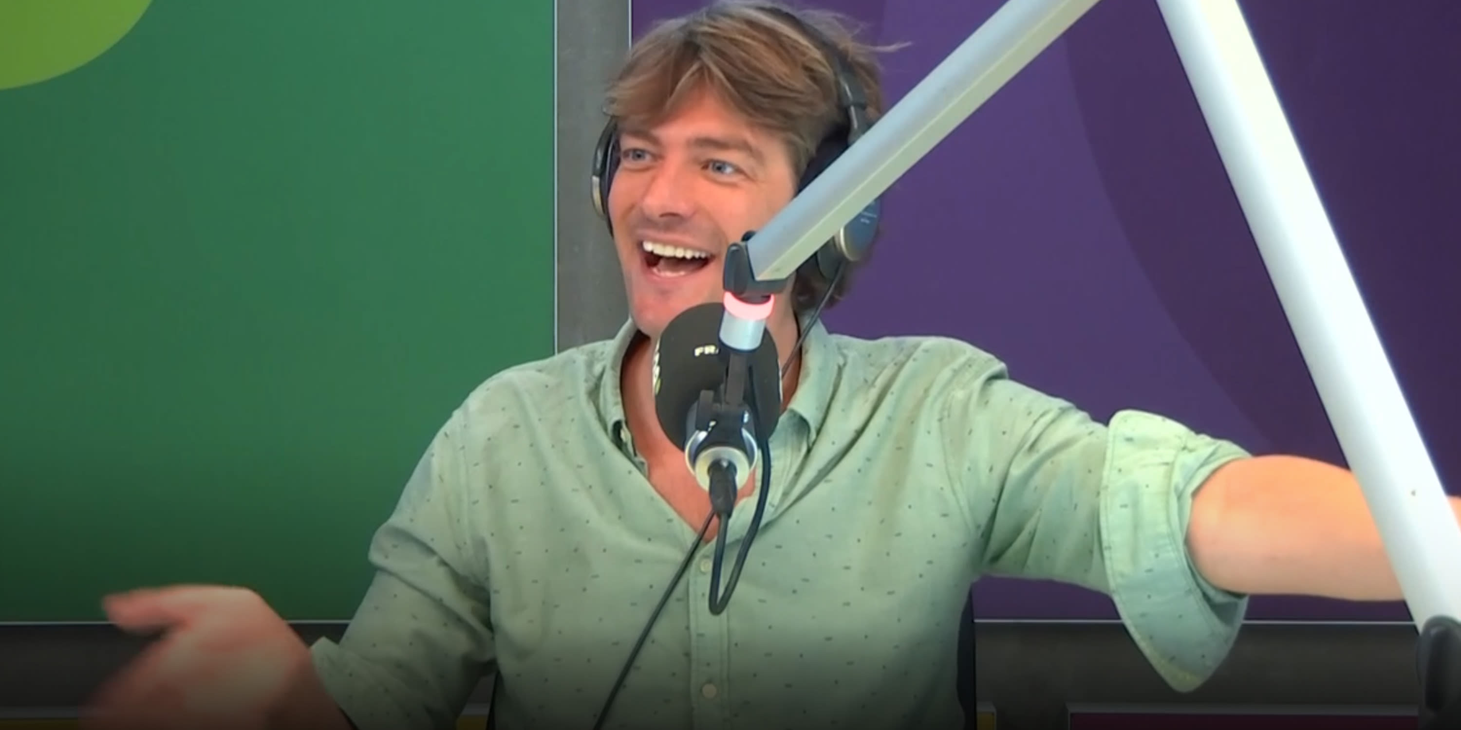 Frank vertelt hysterisch verhaal over geboorte van z'n zoon!