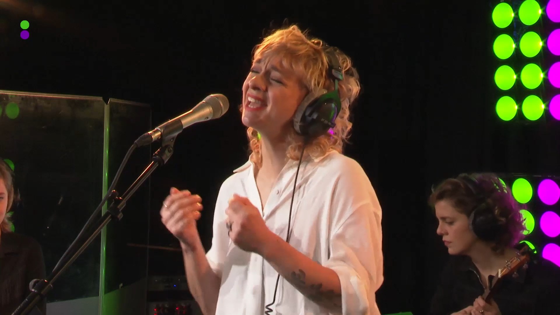 'Wat een geweldige nummer!' Krezip live met nieuwe single bij...