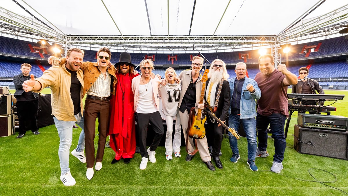 DI-RECT en De 538 Ochtendshow live vanuit De Kuip! 🤩🏟️