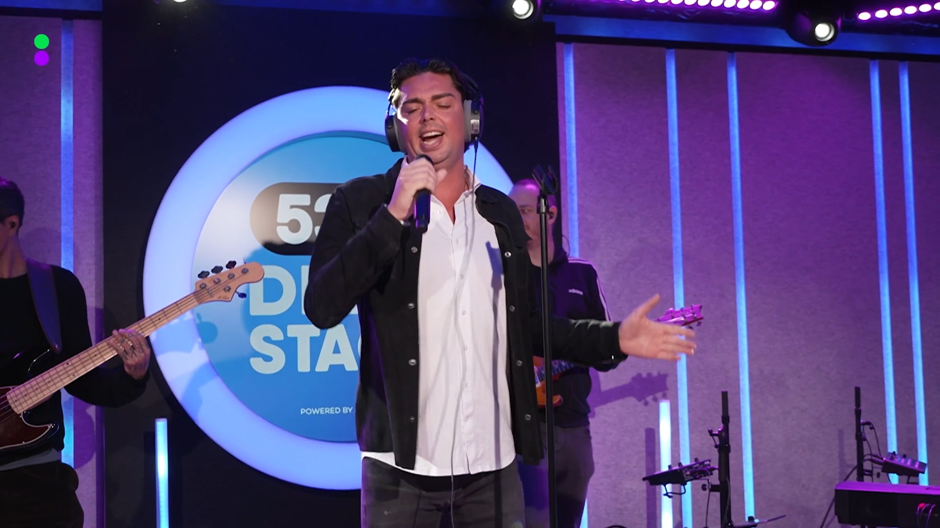 Yves Berendse zingt hit Zin In Jou live in De 538 Ochtendshow