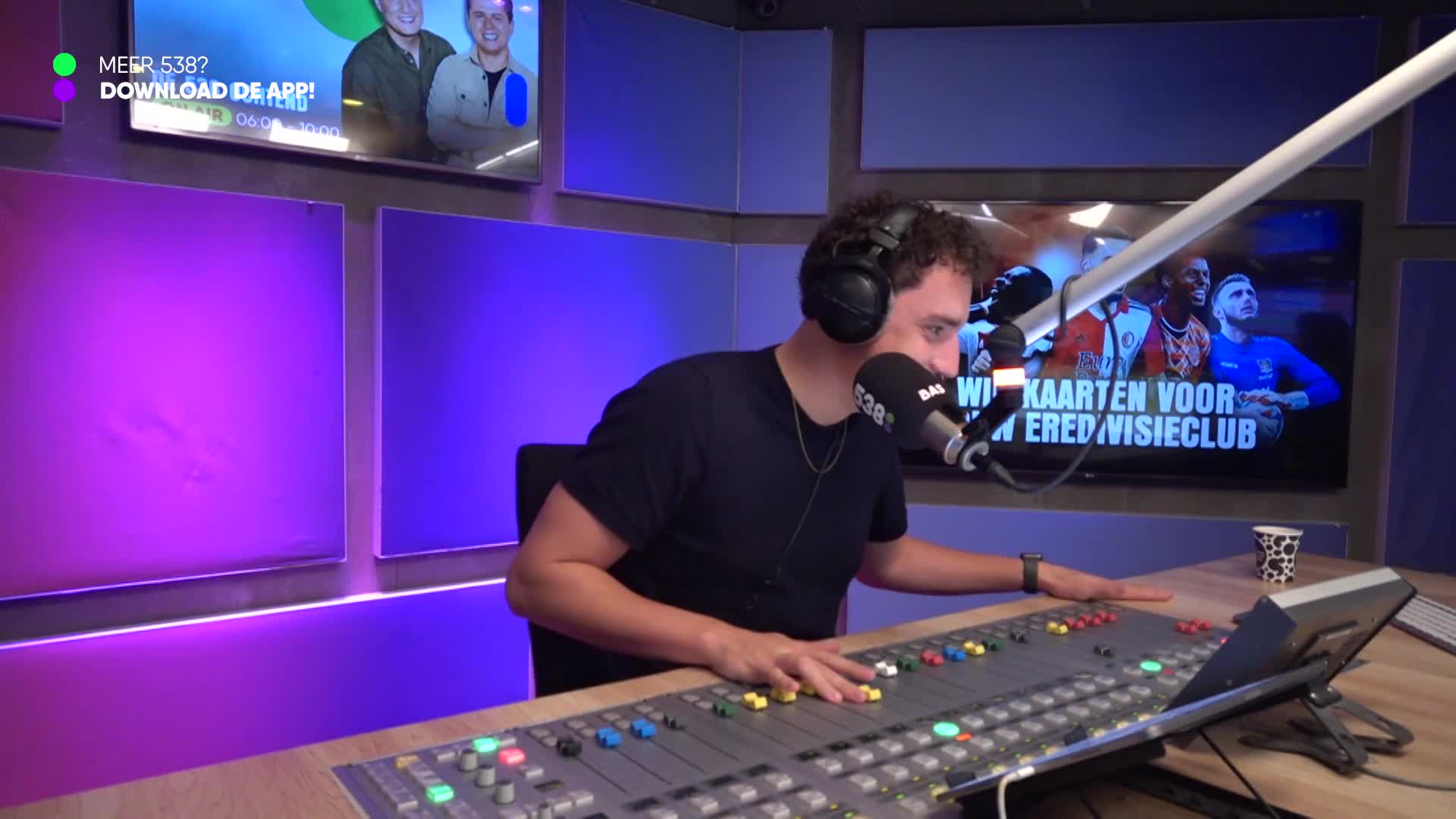 Bas en Dylan spreken met Yvonne Coldeweijer over Frans Bauer