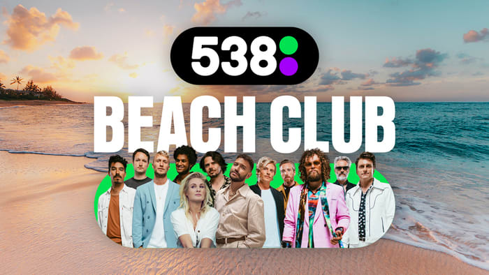 Radio 538 opent ‘538 Beach Club’ op strand Zandvoort