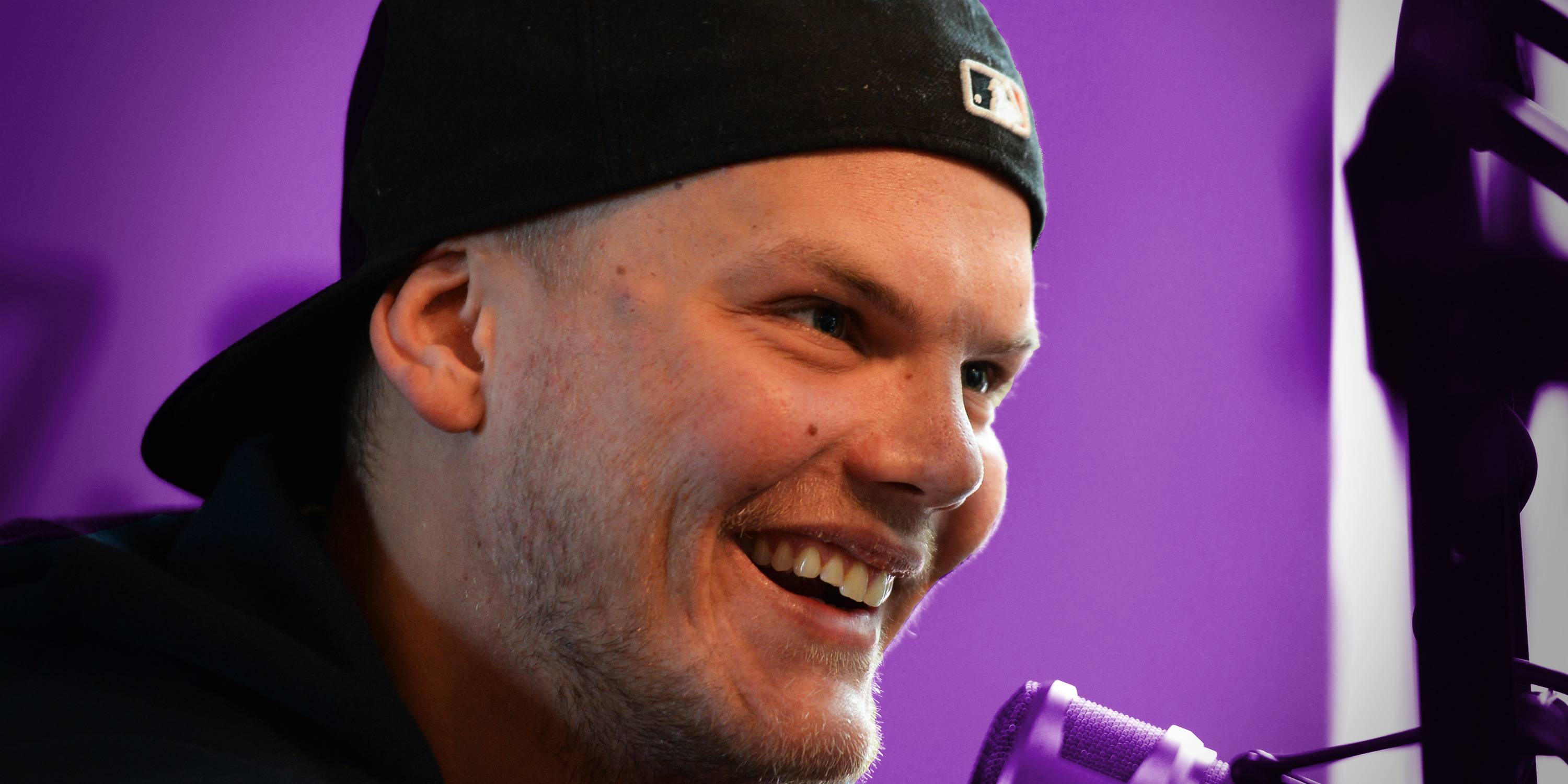 Dit nummer van Avicii wordt o-ver-al ter wereld grijsgedraaid!