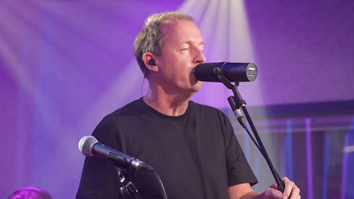 Zo klinkt de nieuwe single van Edwin Evers!