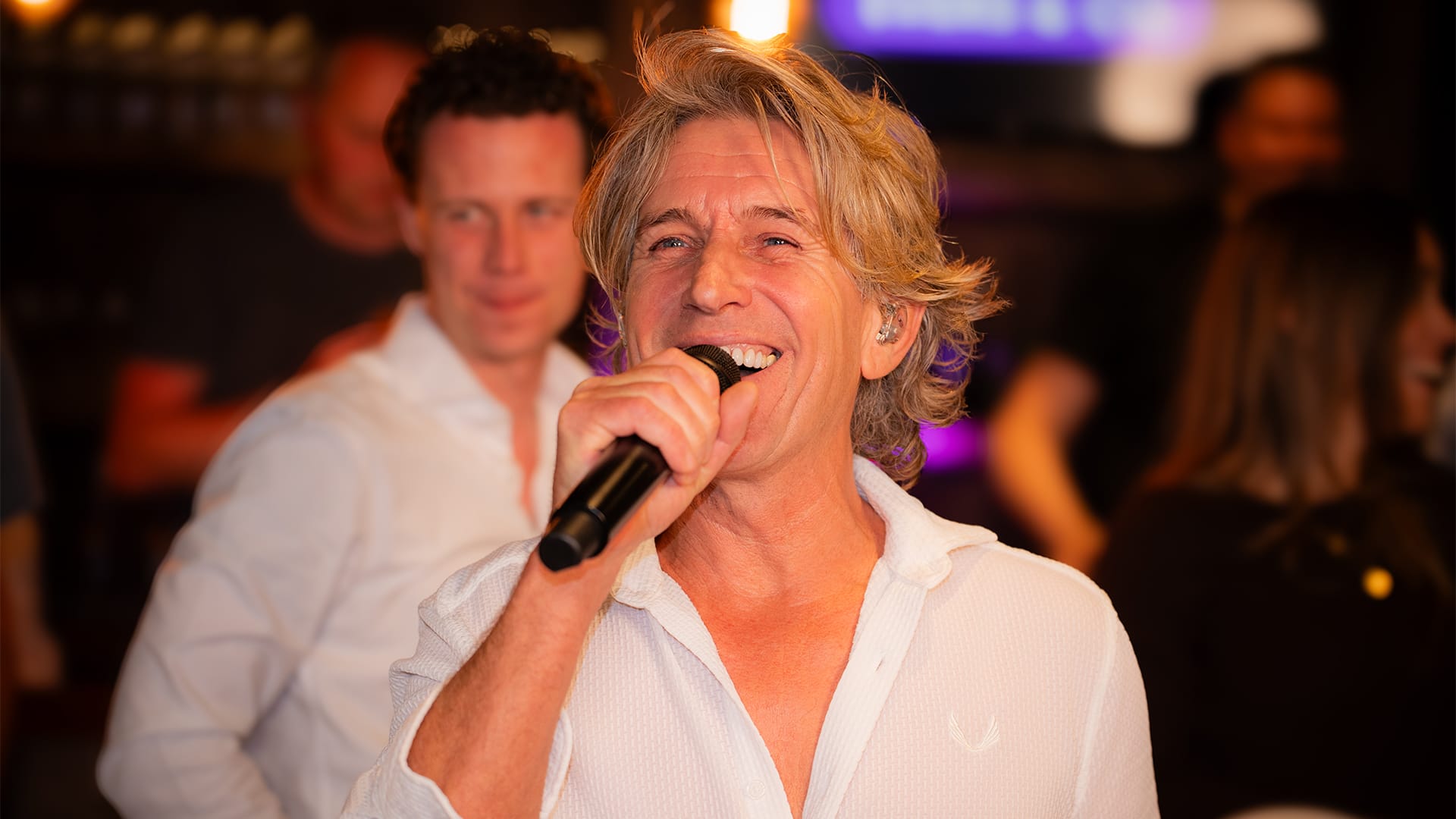 René Schuurmans - Laat De Zon In Je Hart bij Evers & co.