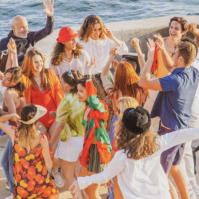 De nieuwe Dance Smash is voor KUNGS met NEVER GOING HOME