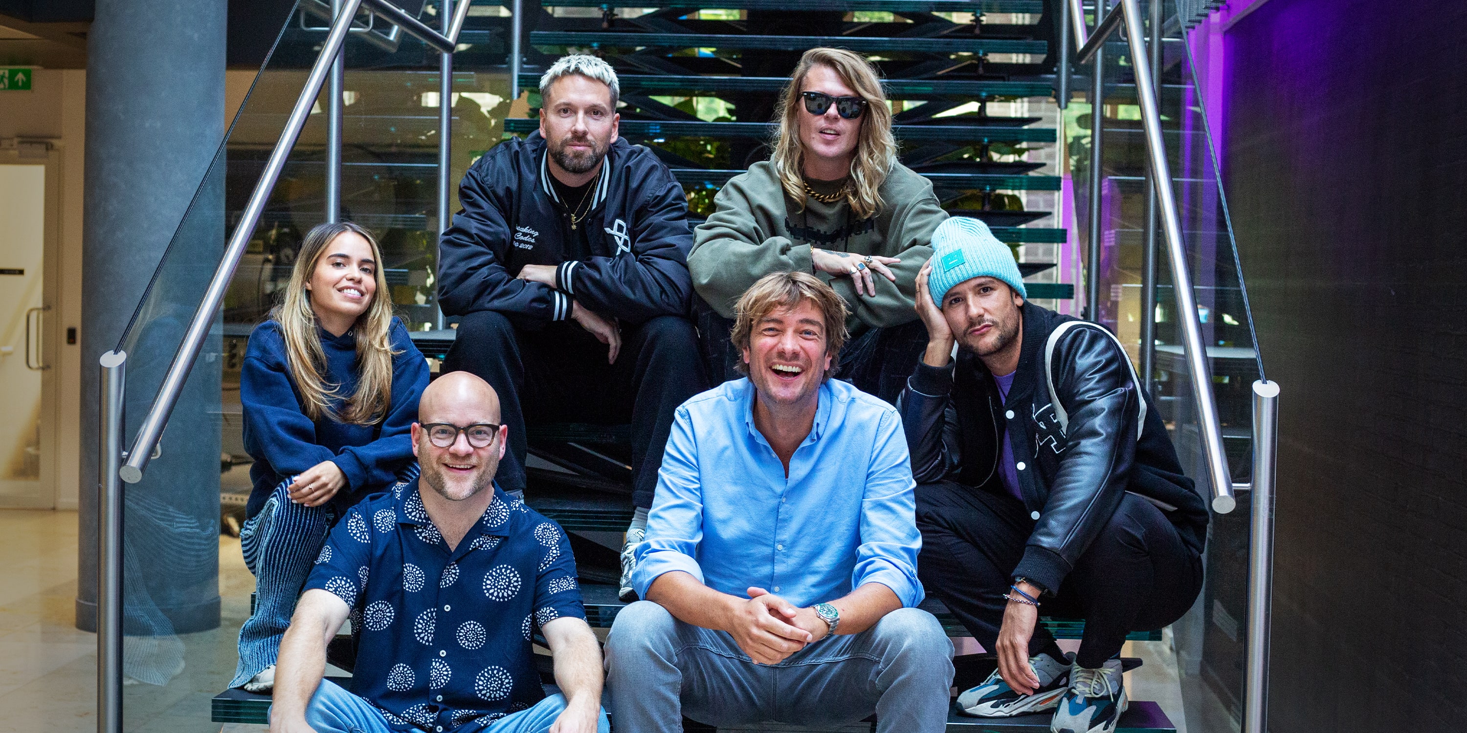 Kris Kross Amsterdam, Ronnie Flex en Zoë Tauran gaan high met Adrenaline