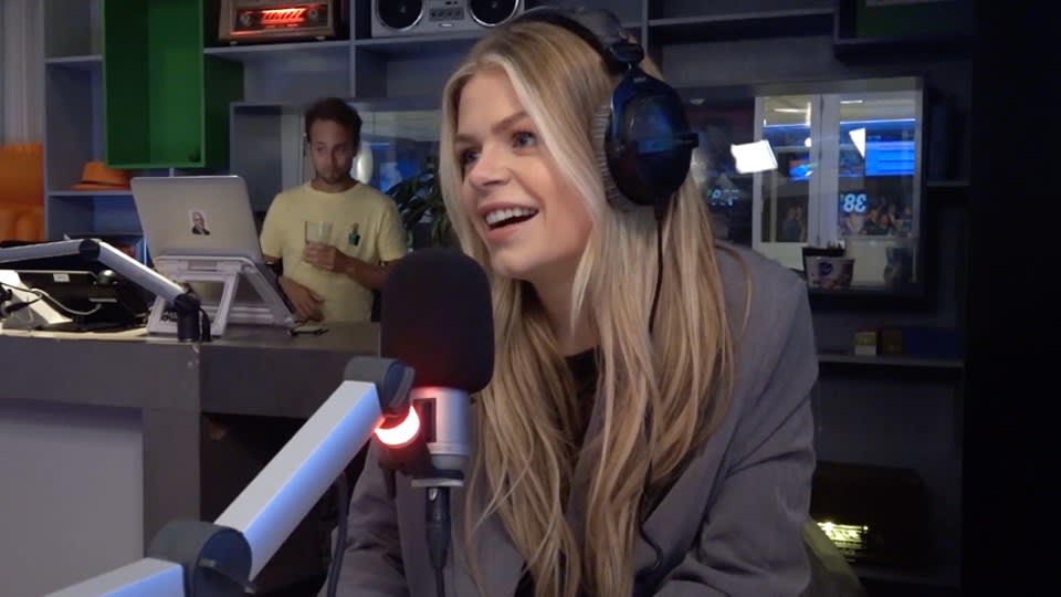 Davina Michelle en Armin van Buuren hadden hun nieuwe single binnen een uur af!