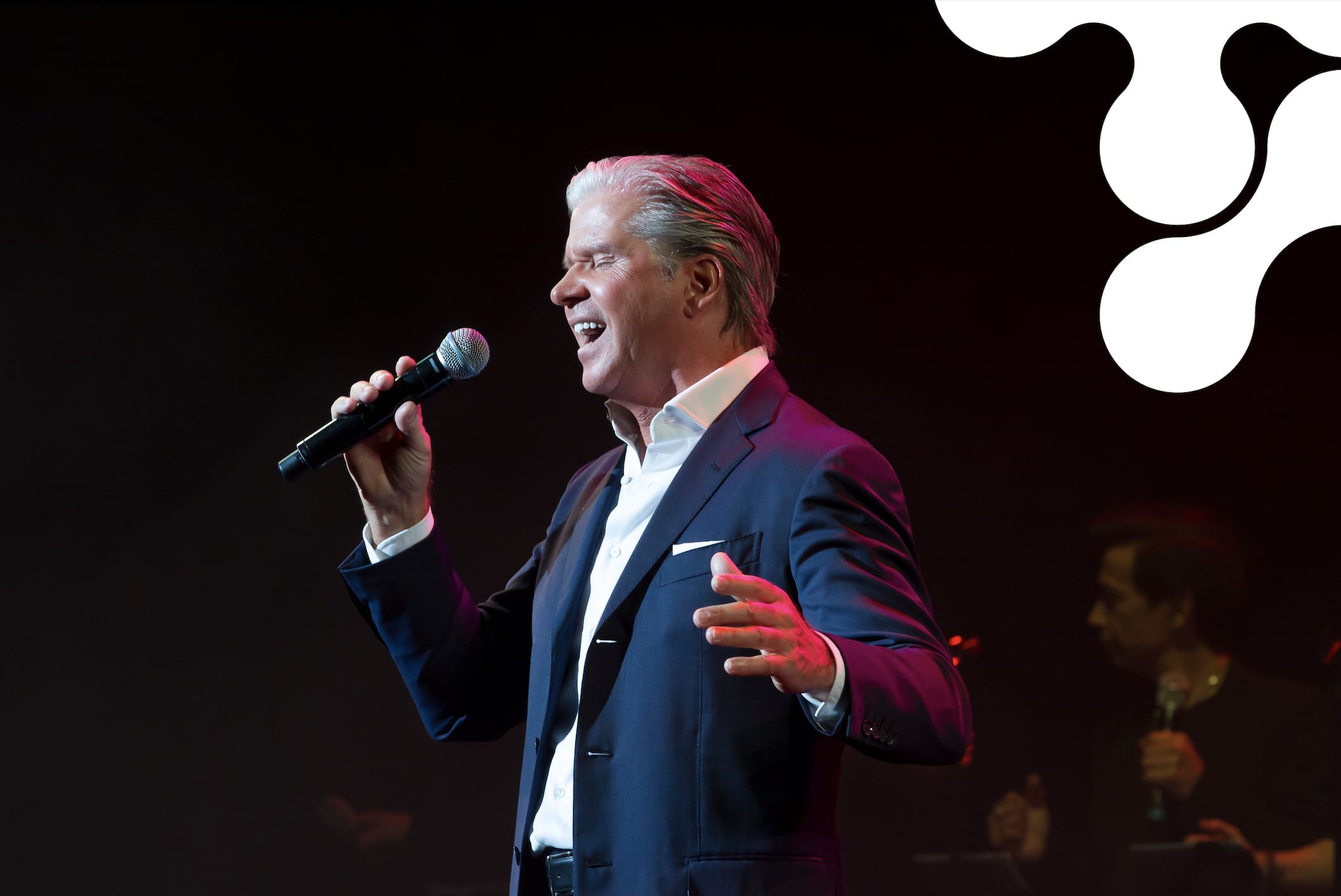 Radio Noordzee start petitie voor Dries Roelvink.