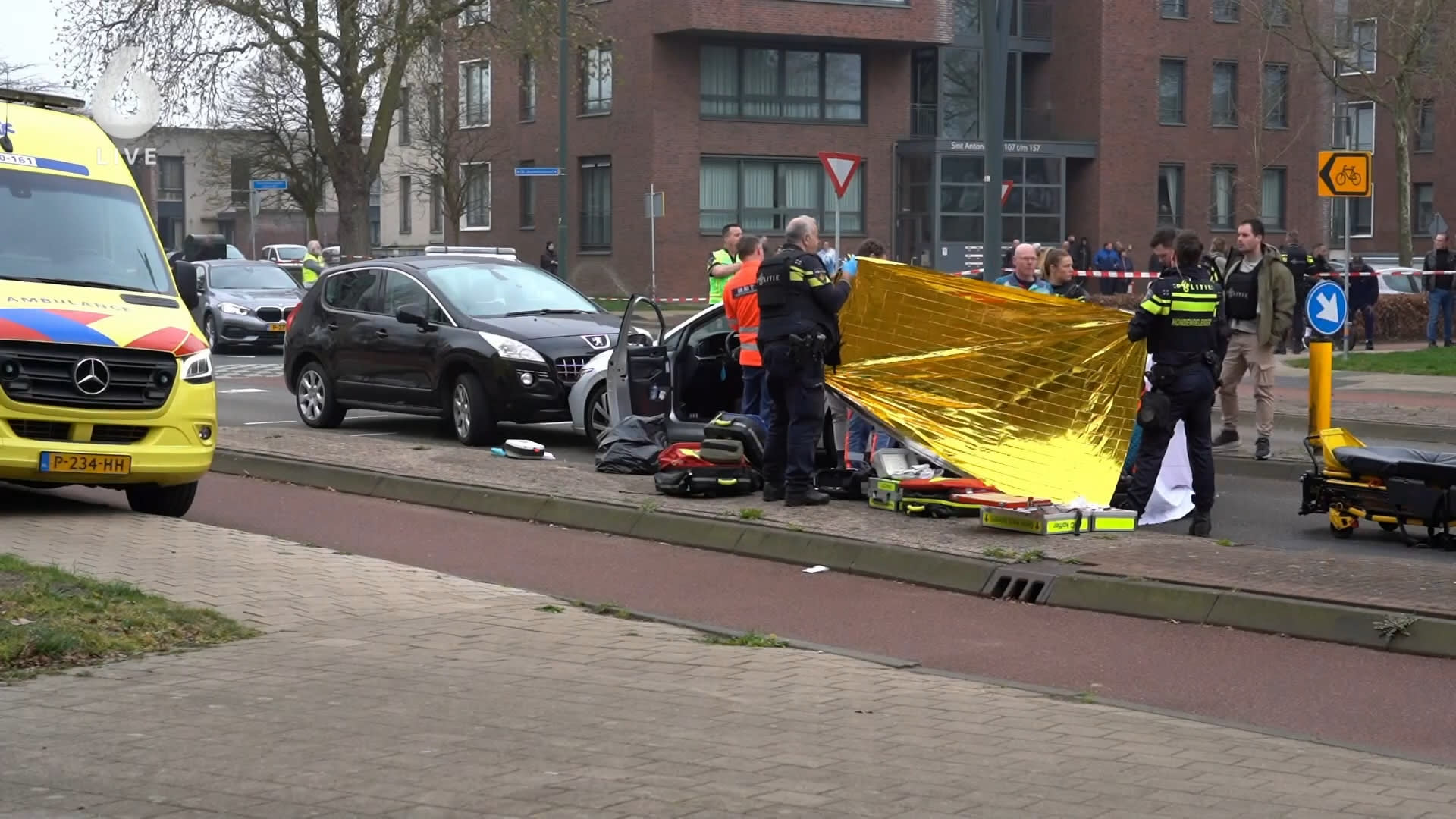 Schietpartij Oosterhout, dode en gewonde.