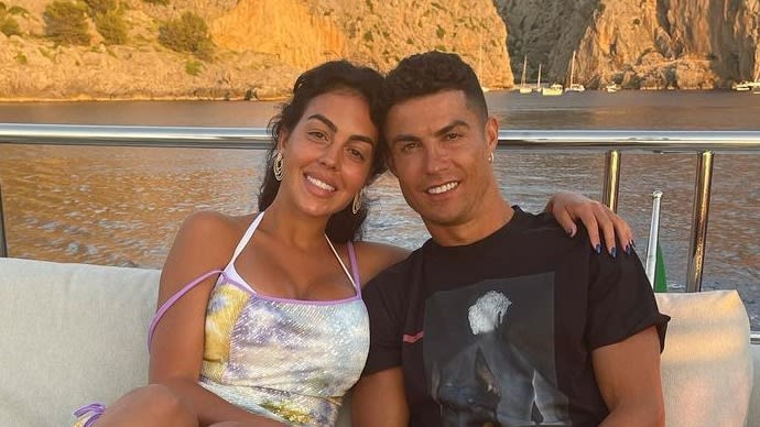 Cristiano Ronaldo bedankt fans voor steun na overlijden kindje