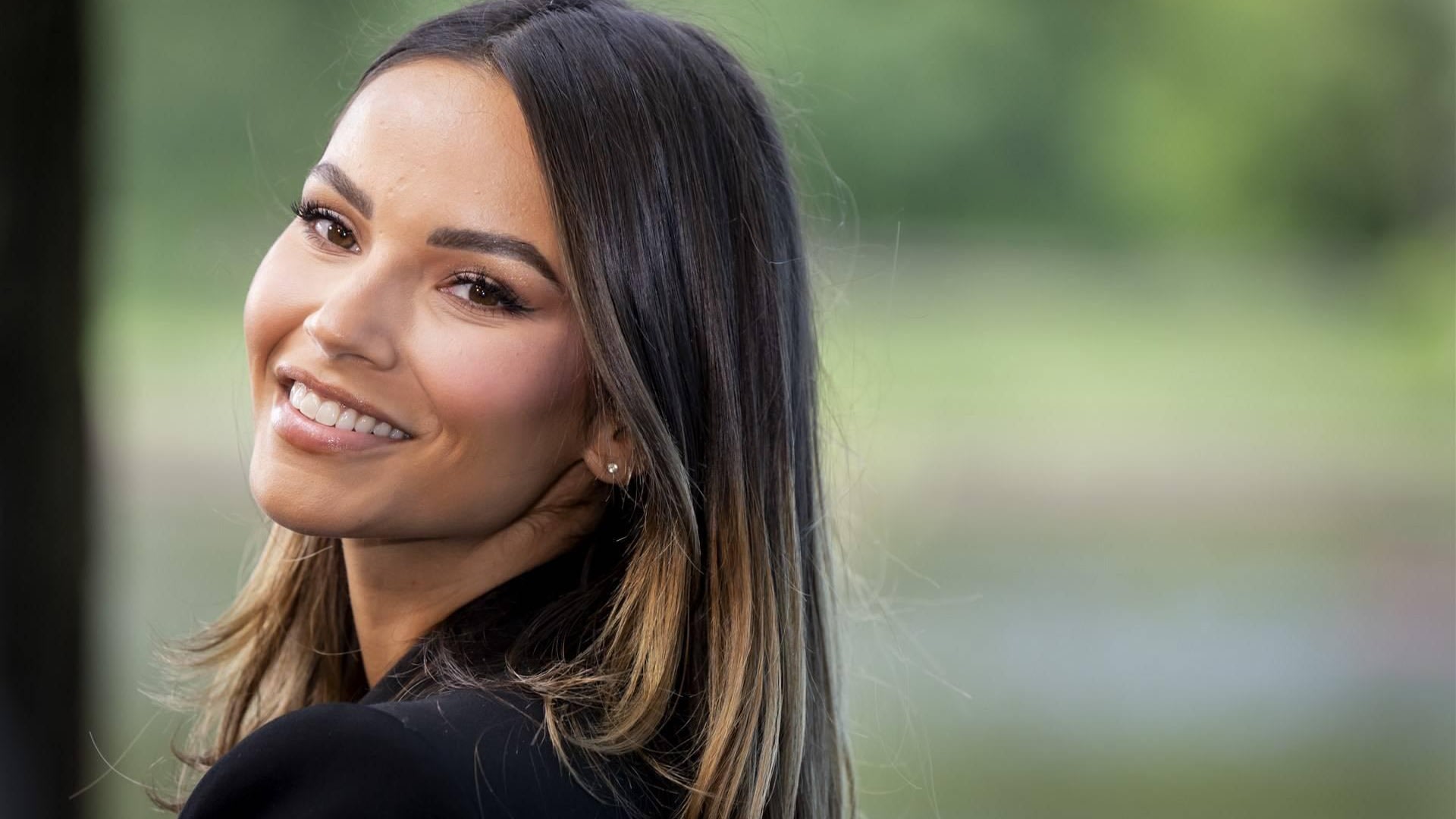 ZIEN: Eerste foto van Monica Geuze en haar nieuwe vriend