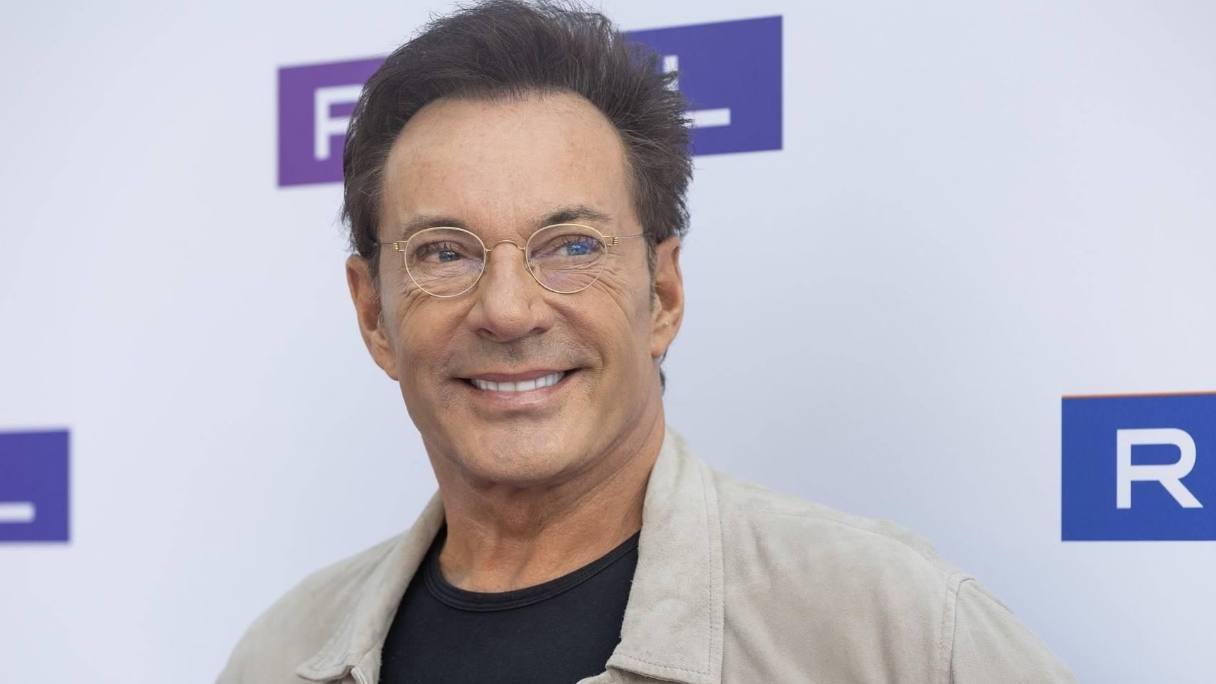Pijnlijk ongeluk voor Gerard Joling