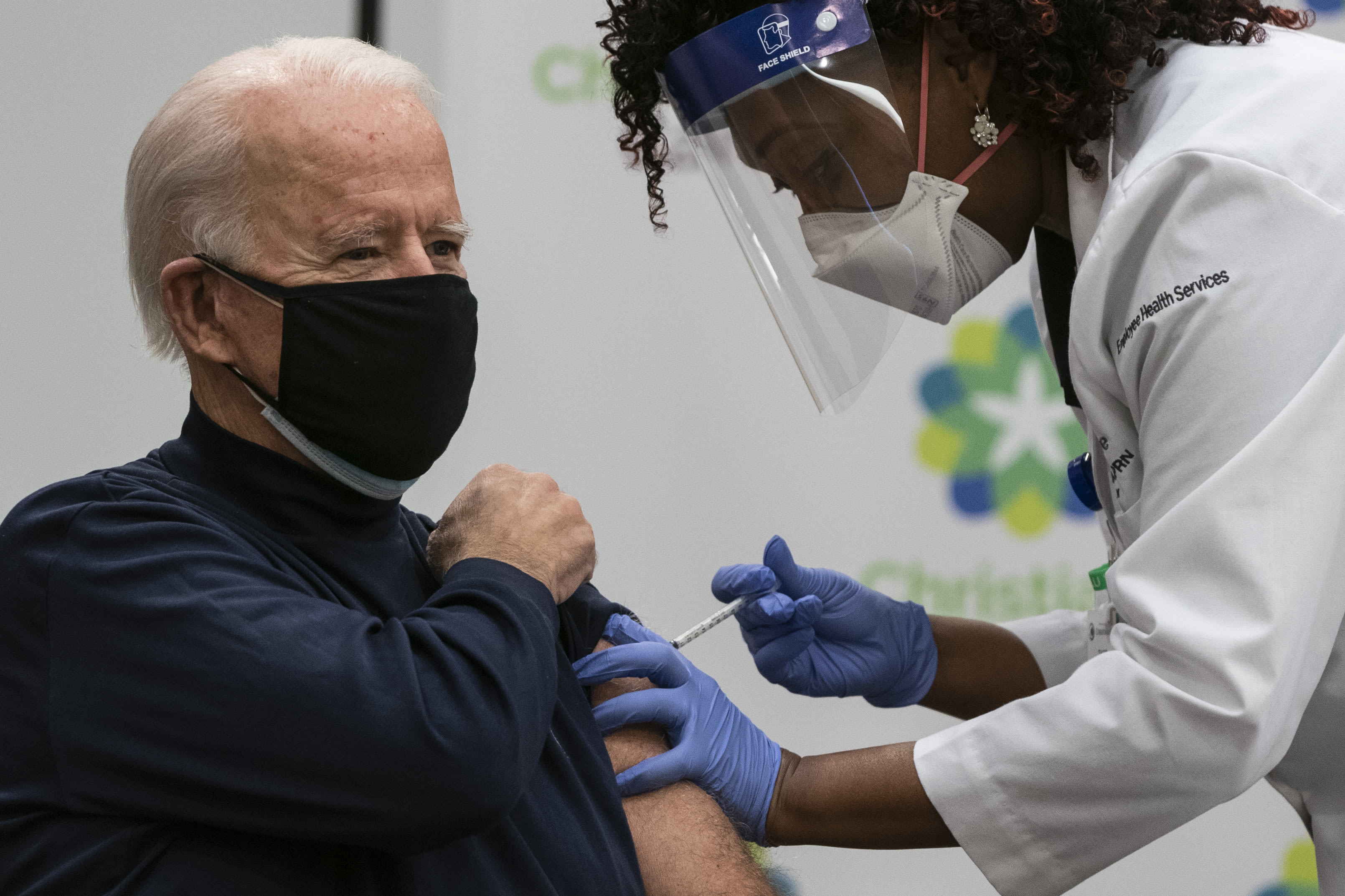 Toekomstige president Biden gevaccineerd 