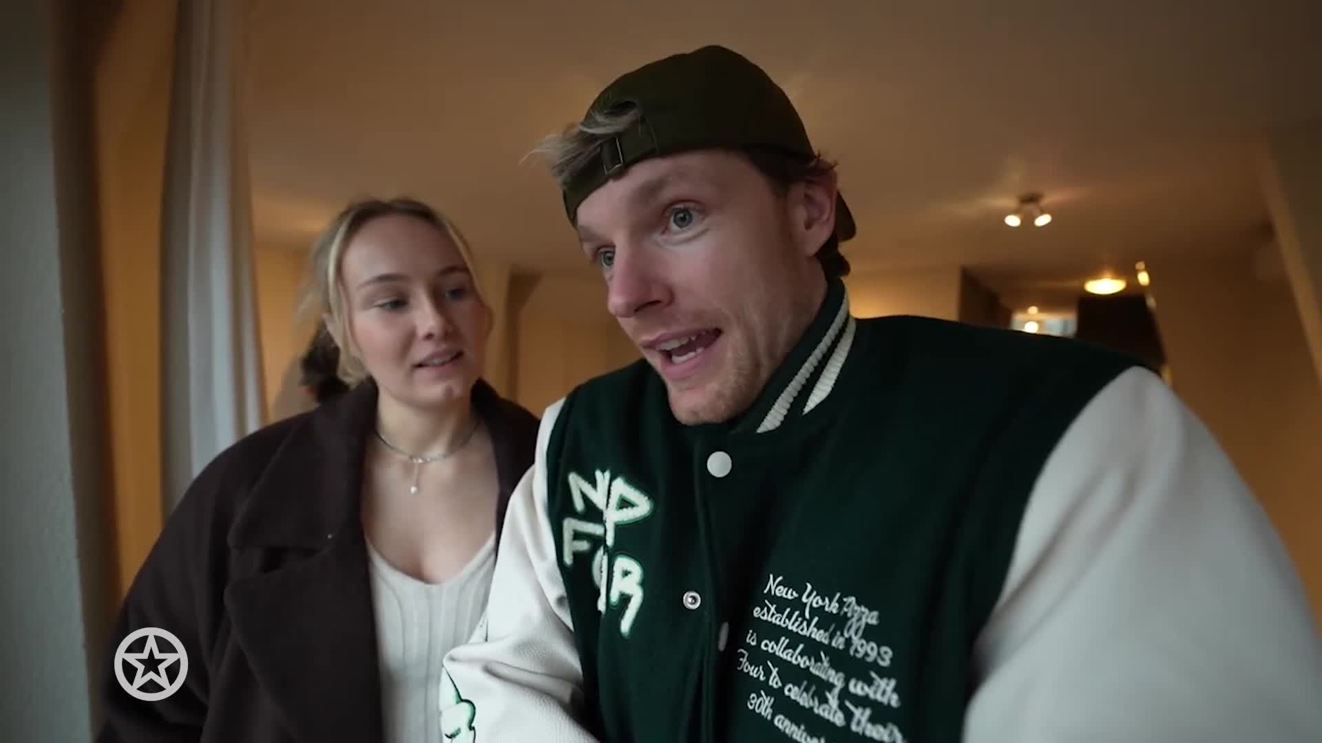 Enzo Knol koopt appartement in Assen