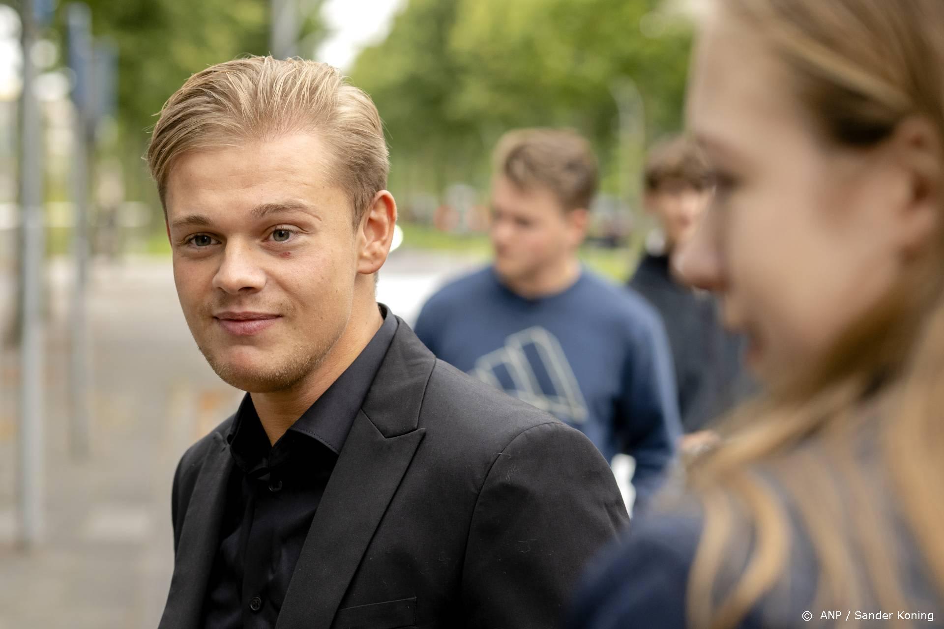 Dennis Schouten gaat aan de slag met 'donkere gedachten'