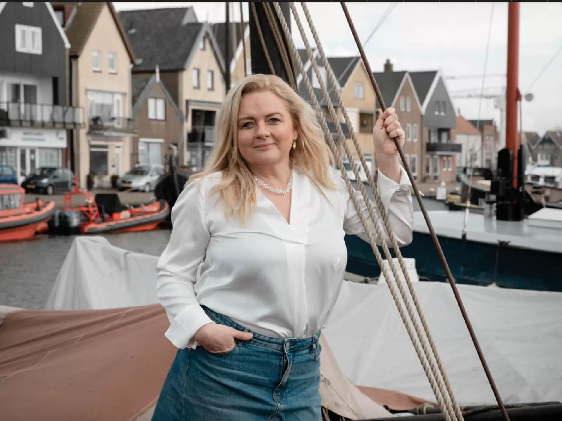 Nelie uit URK! onthult echte reden van vertrek