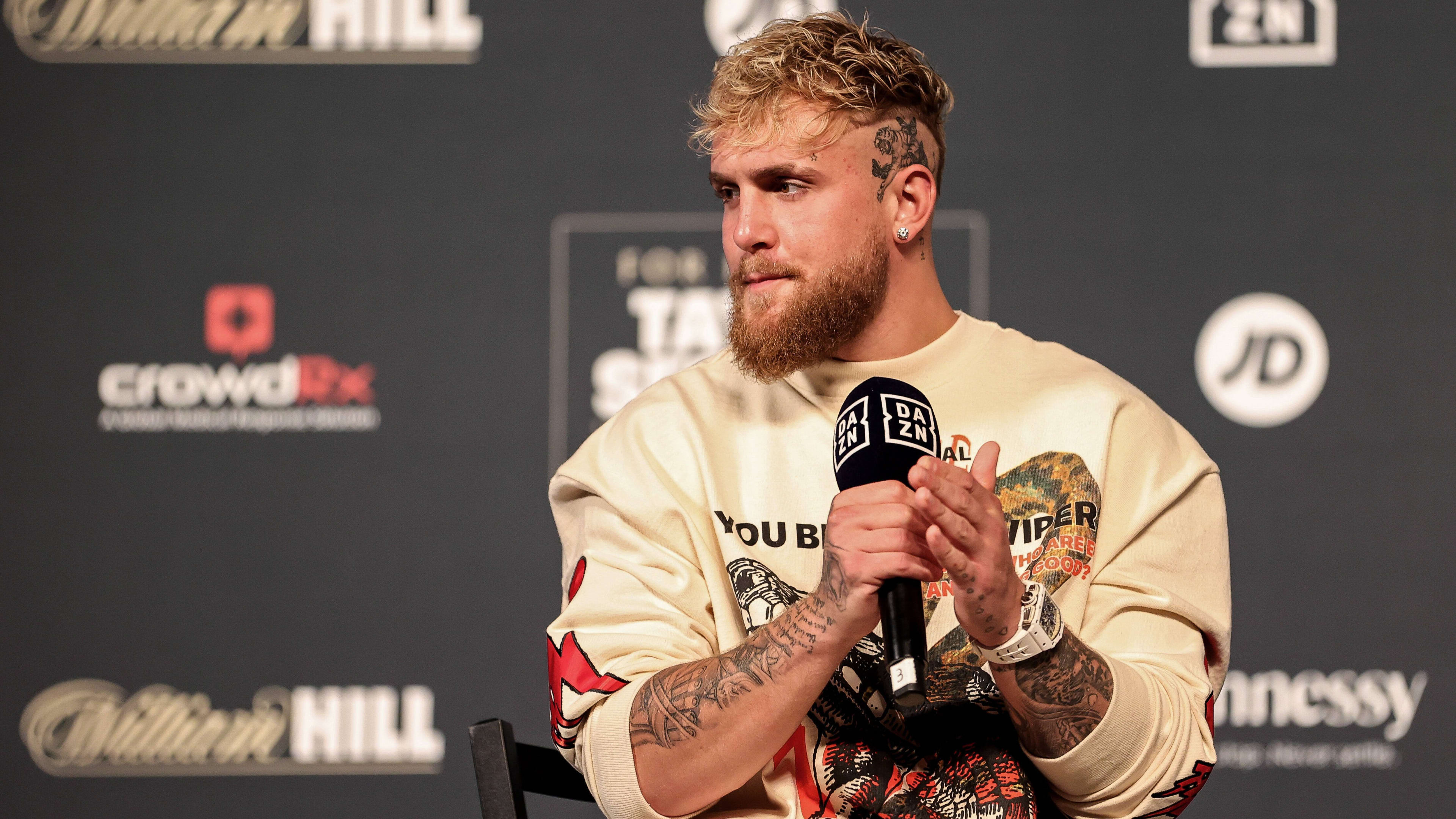 Jake Paul in podcast: 'Ze is zwanger'