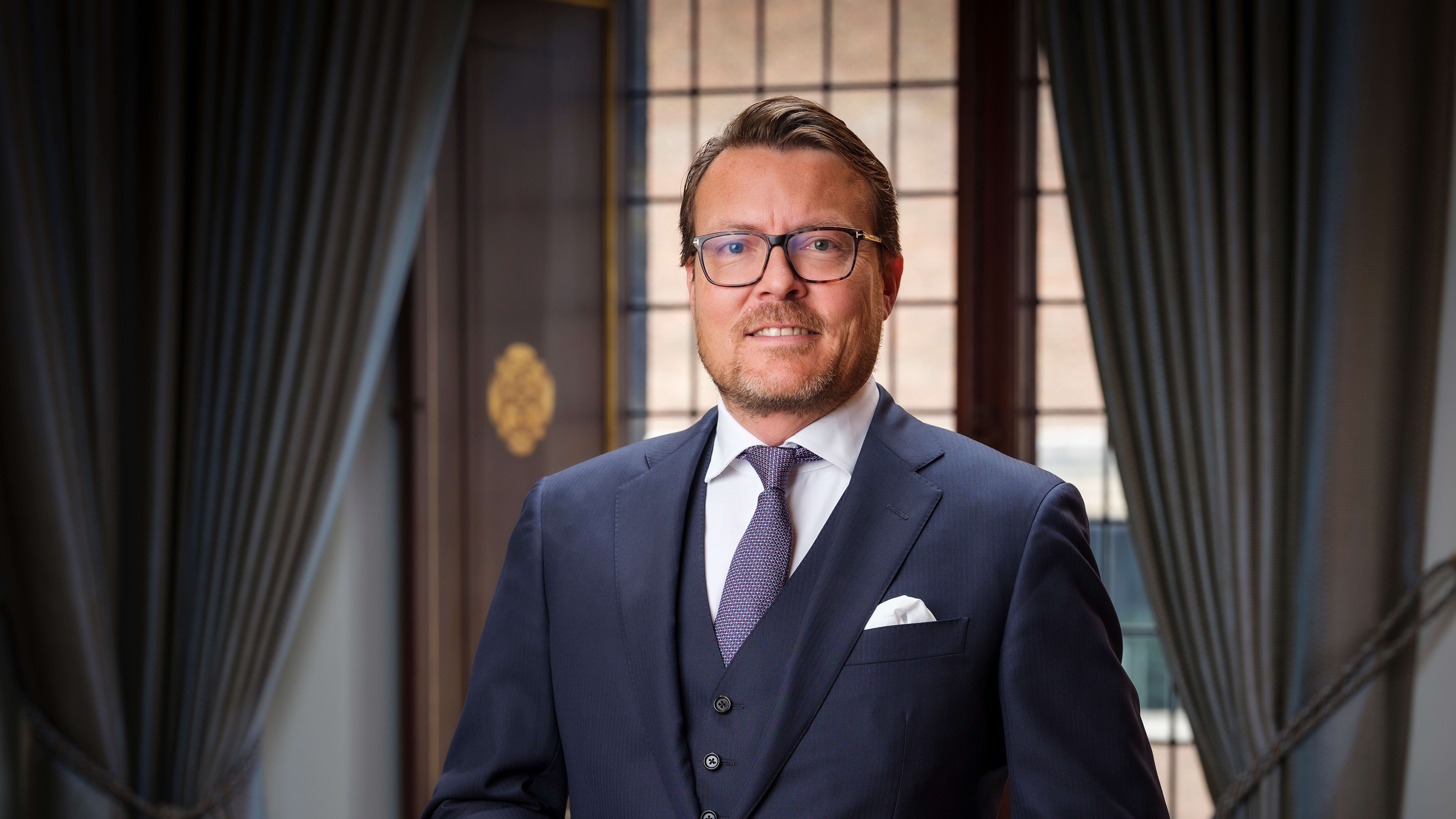 Prins Constantijn reageert op terras-actie van Eloise