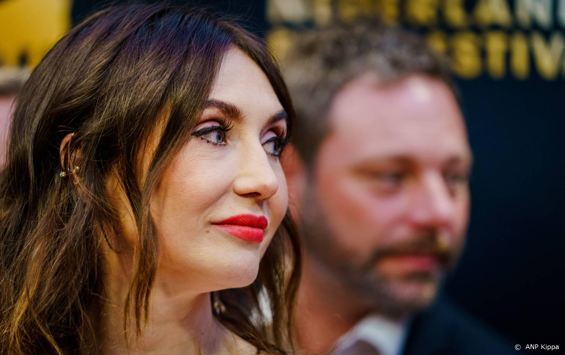 Carice van Houten gilt om B&B Vol Liefde