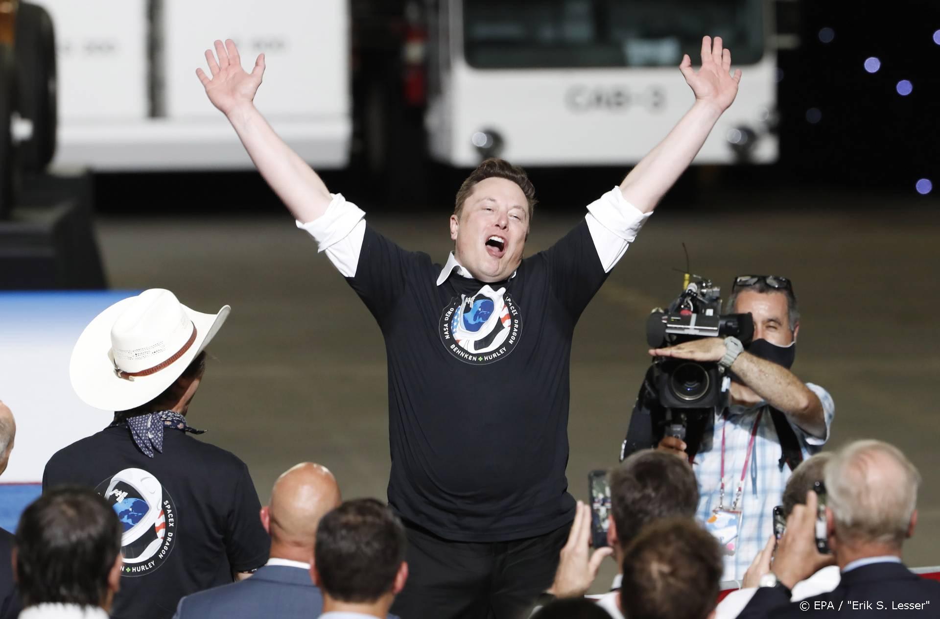 Naam baby Elon Musk en Grimes weer veranderd