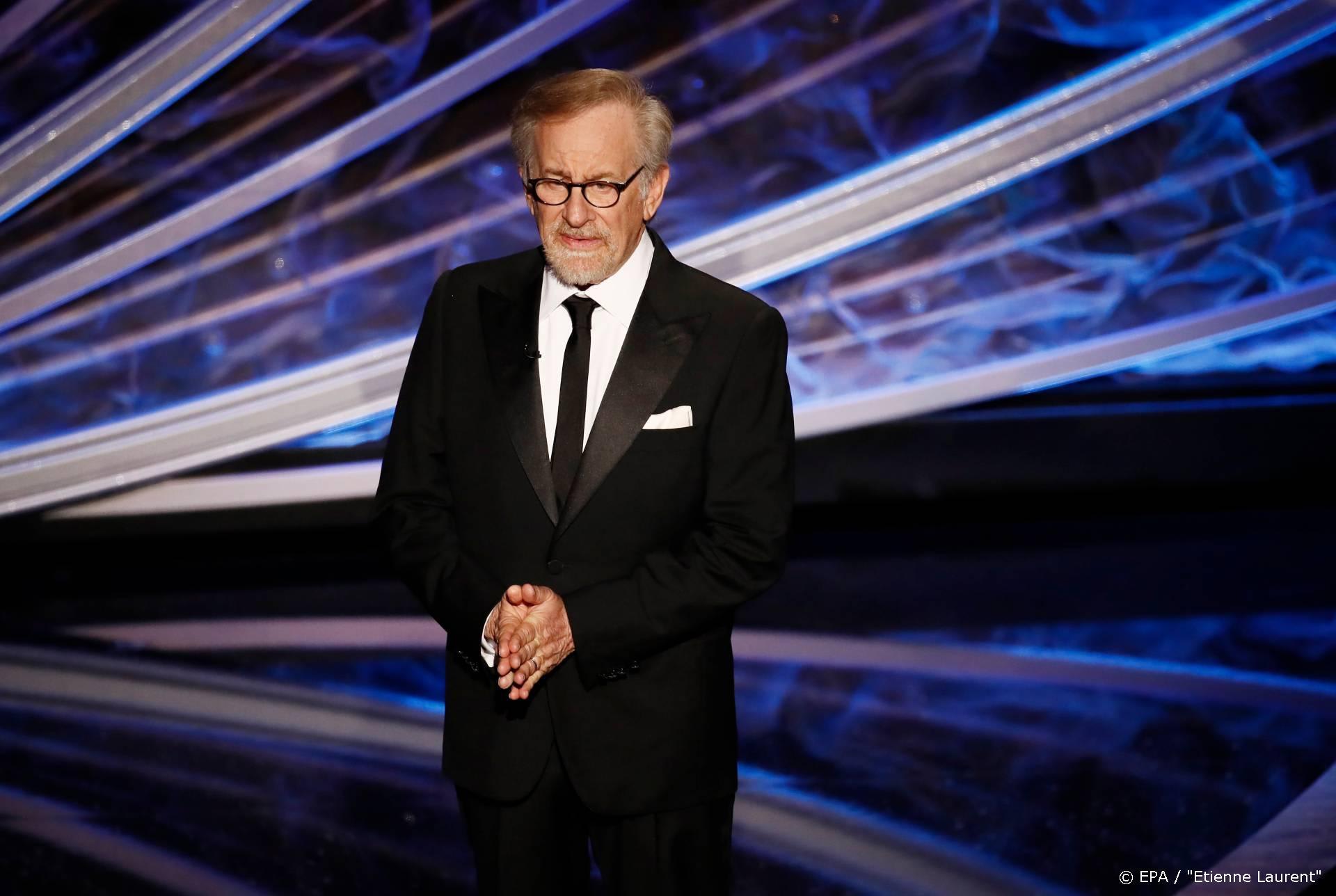 Steven Spielberg toch bezorgd om dochter in porno