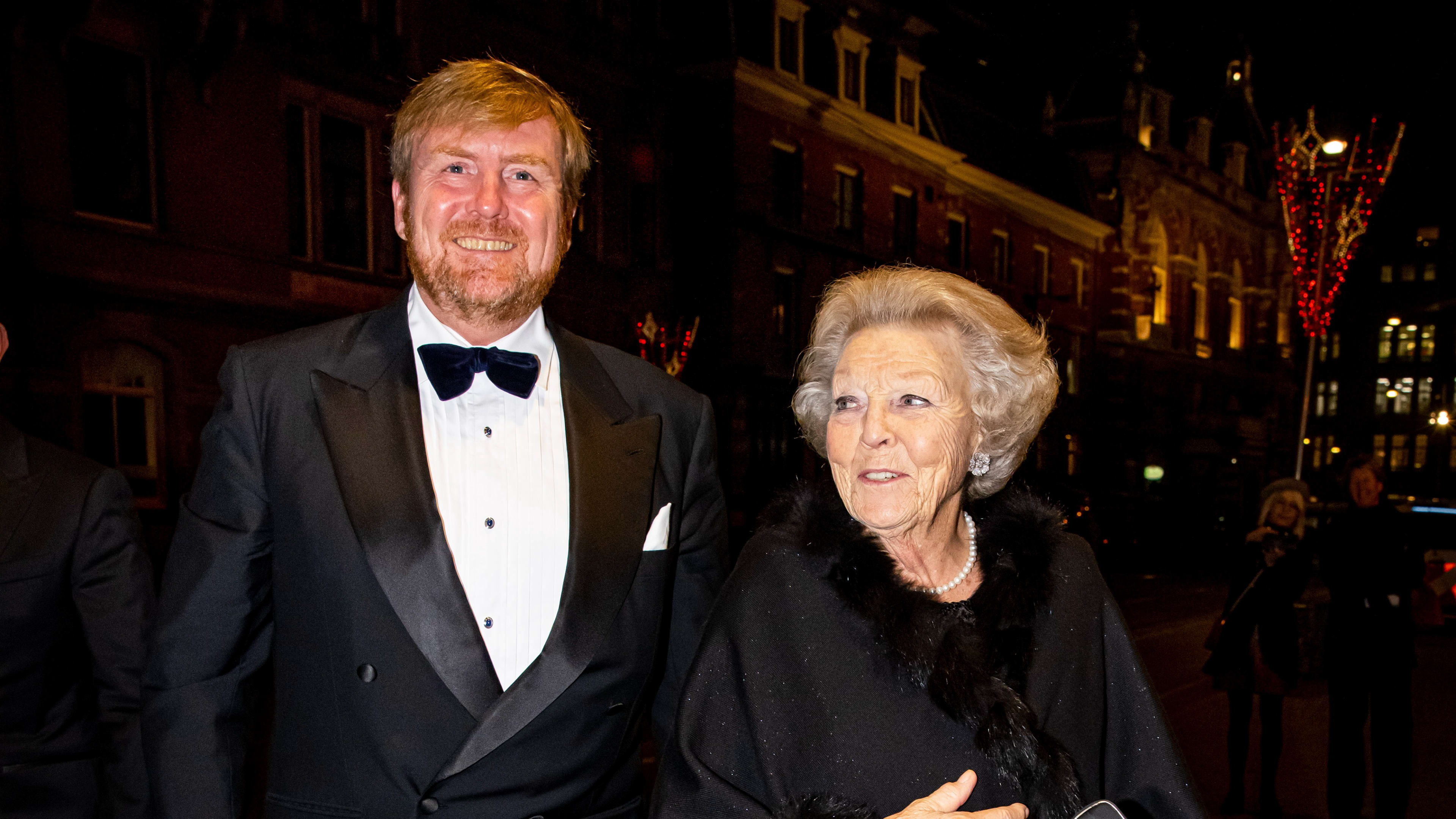 De koning geeft update over gezondheid prinses Beatrix 