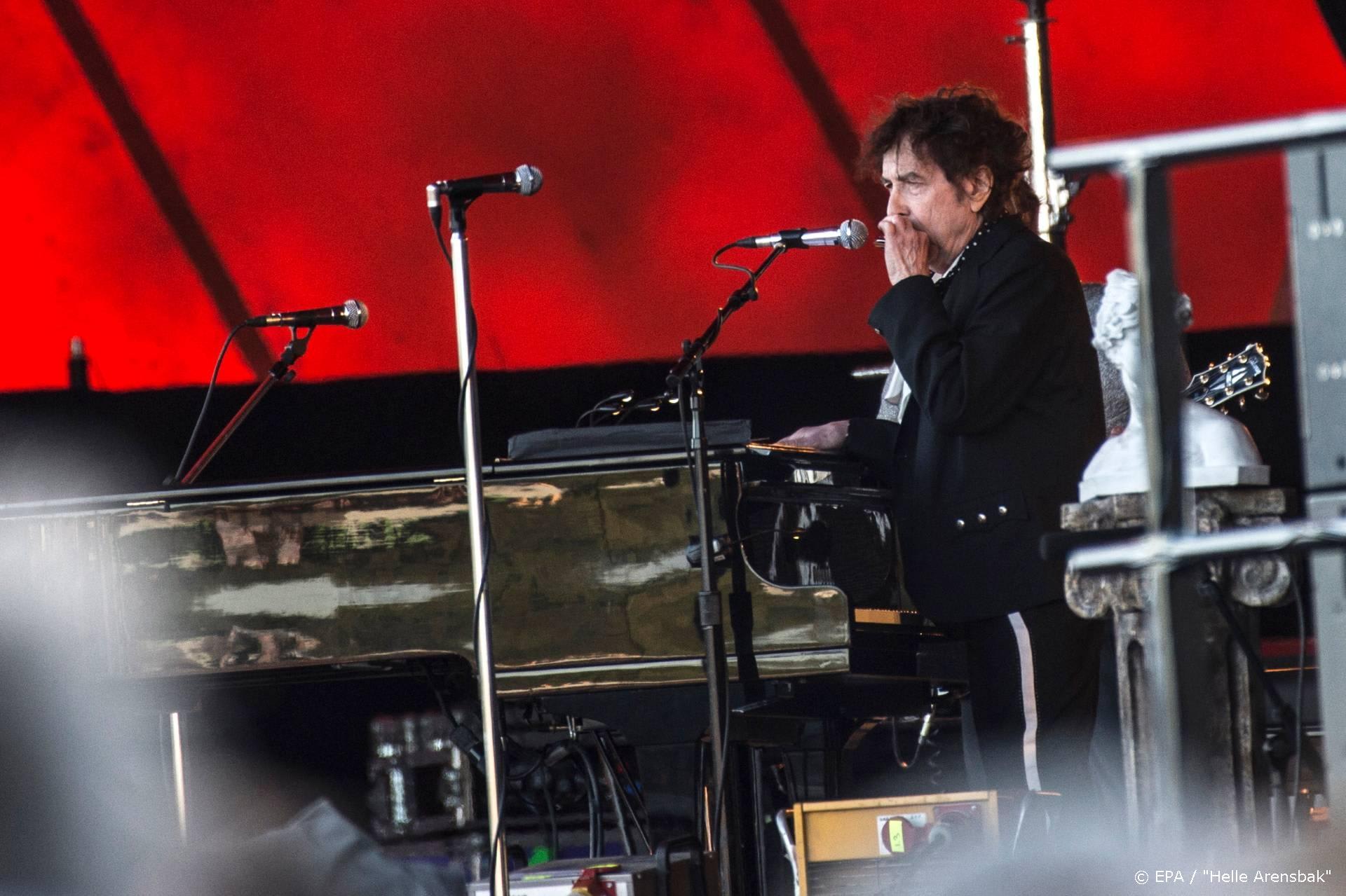 Bob Dylan houdt eerste plaats Album Top 100 stevig vast
