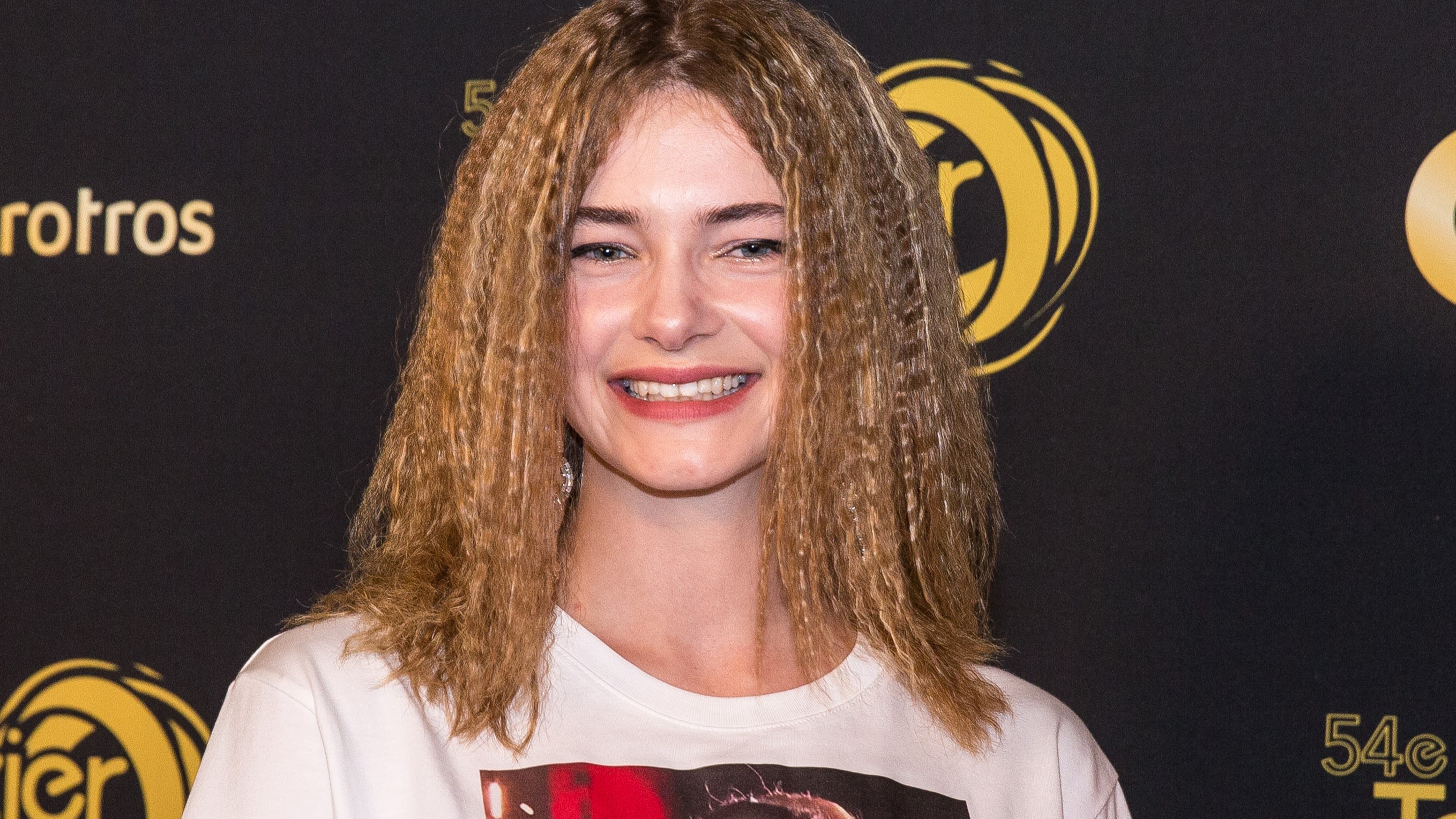 Emma Wortelboer gaat uit de kleren