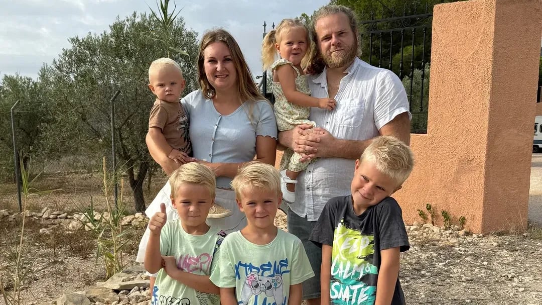 Een huis vol emigreert-kijker stomverbaasd over vertrek familie Verleg