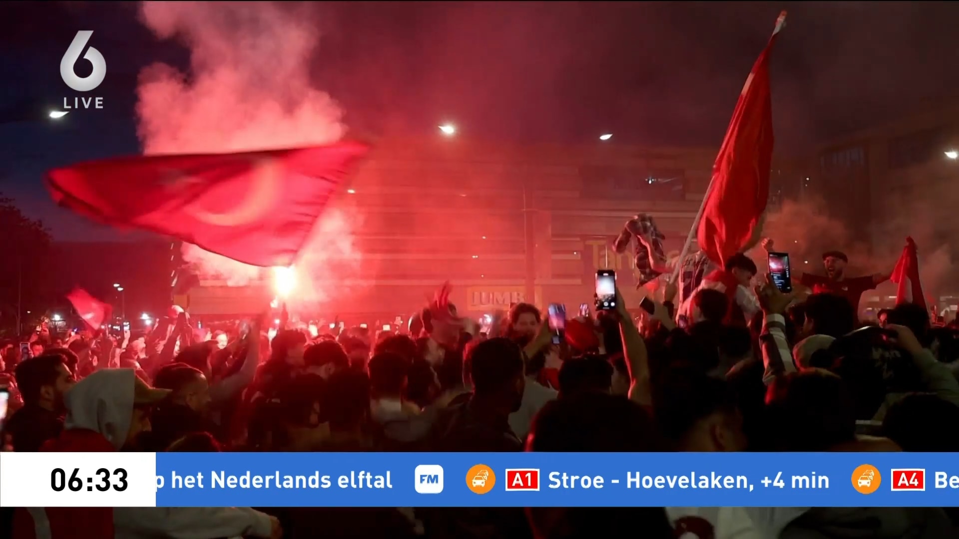 Turken vieren feest na behalen kwartfinale EK Voetbal