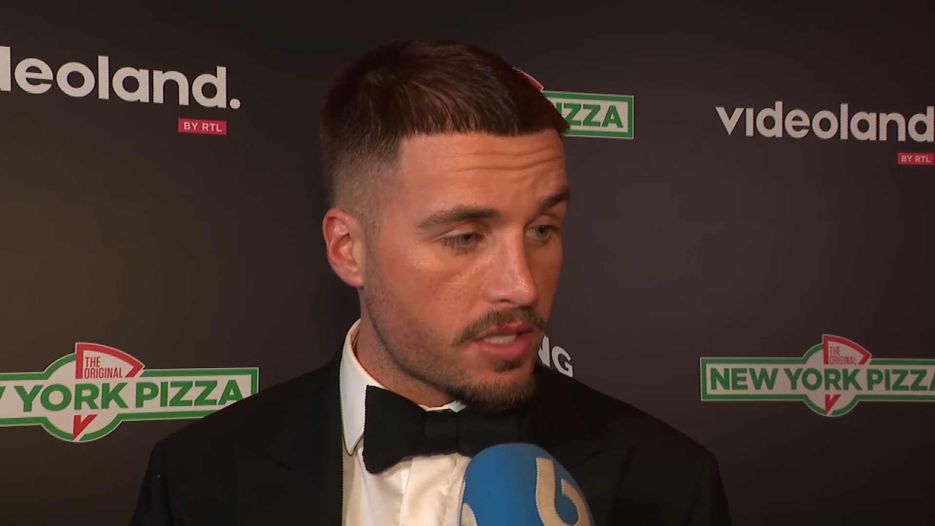 Donny reageert bij Shownieuws over verlies bokswedstrijd Dave