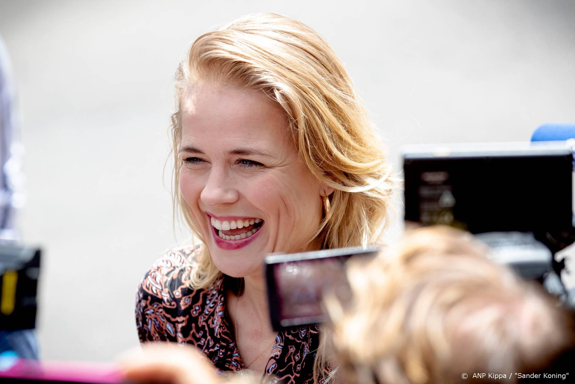 Ilse DeLange moet eraan geloven