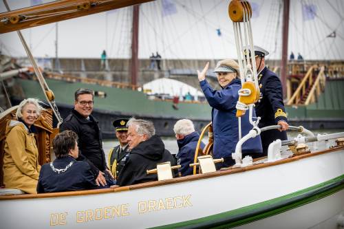  Omstreden hout gebruikt op zeiljacht prinses Beatrix