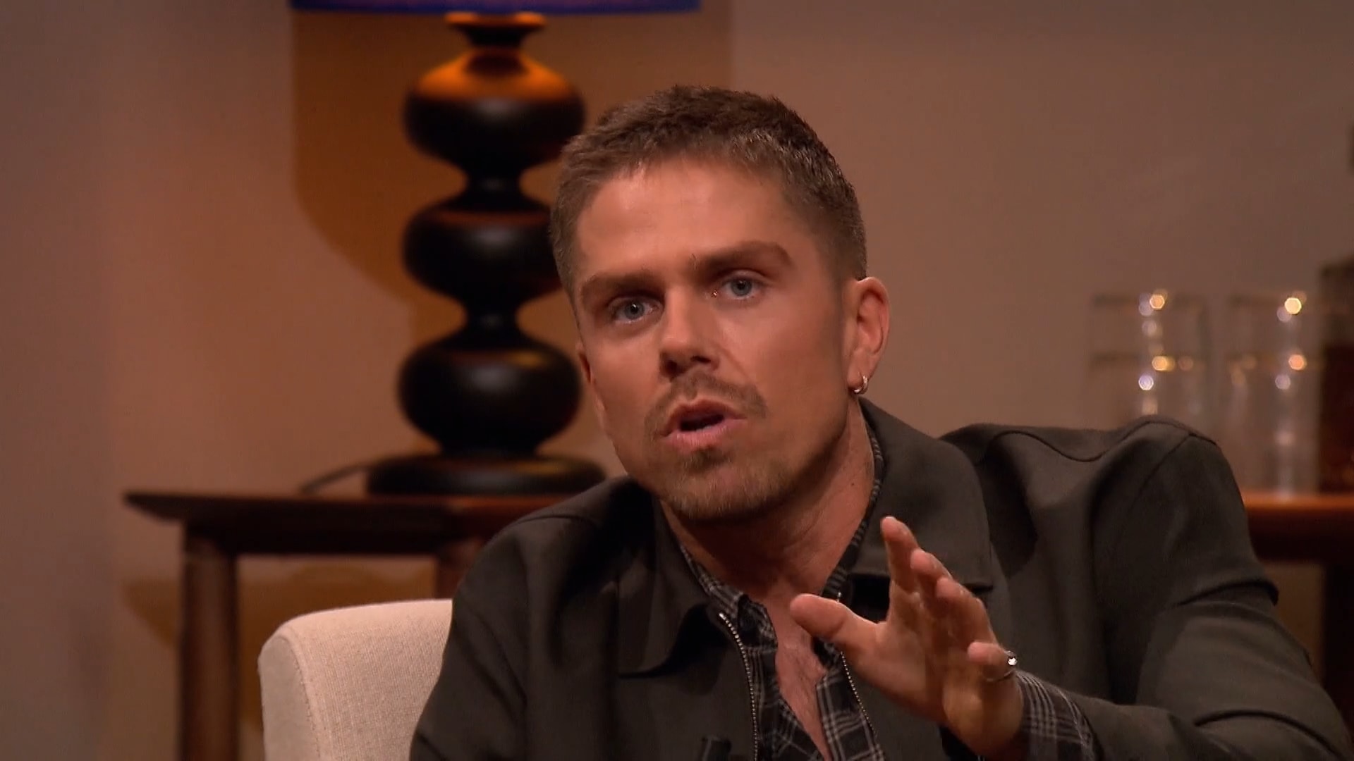 André Hazes geveld door virus | Shownieuws