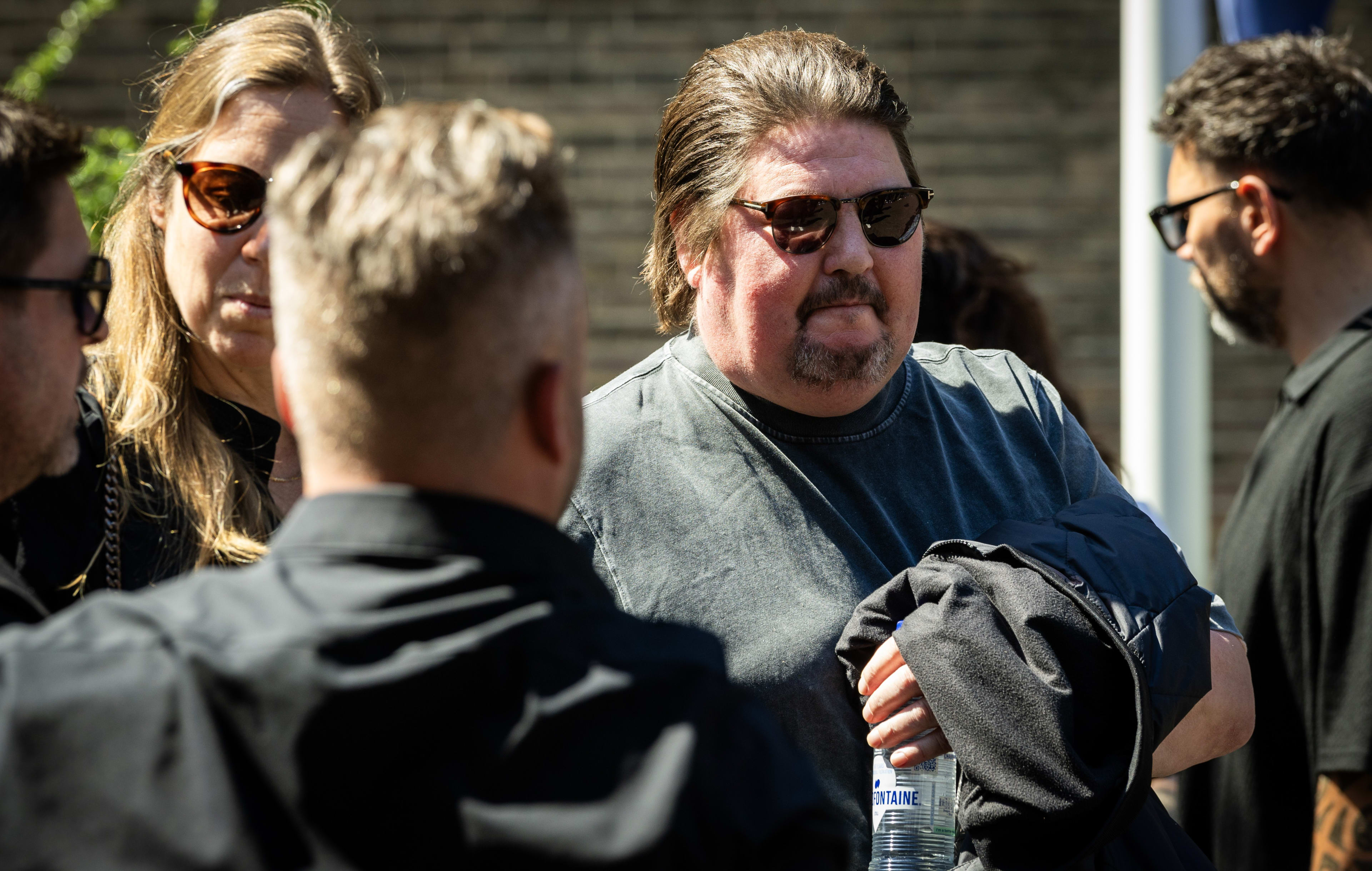 Dít vindt Martijn Krabbé zelf van 'respectloze' foto's' | Shownieuws
