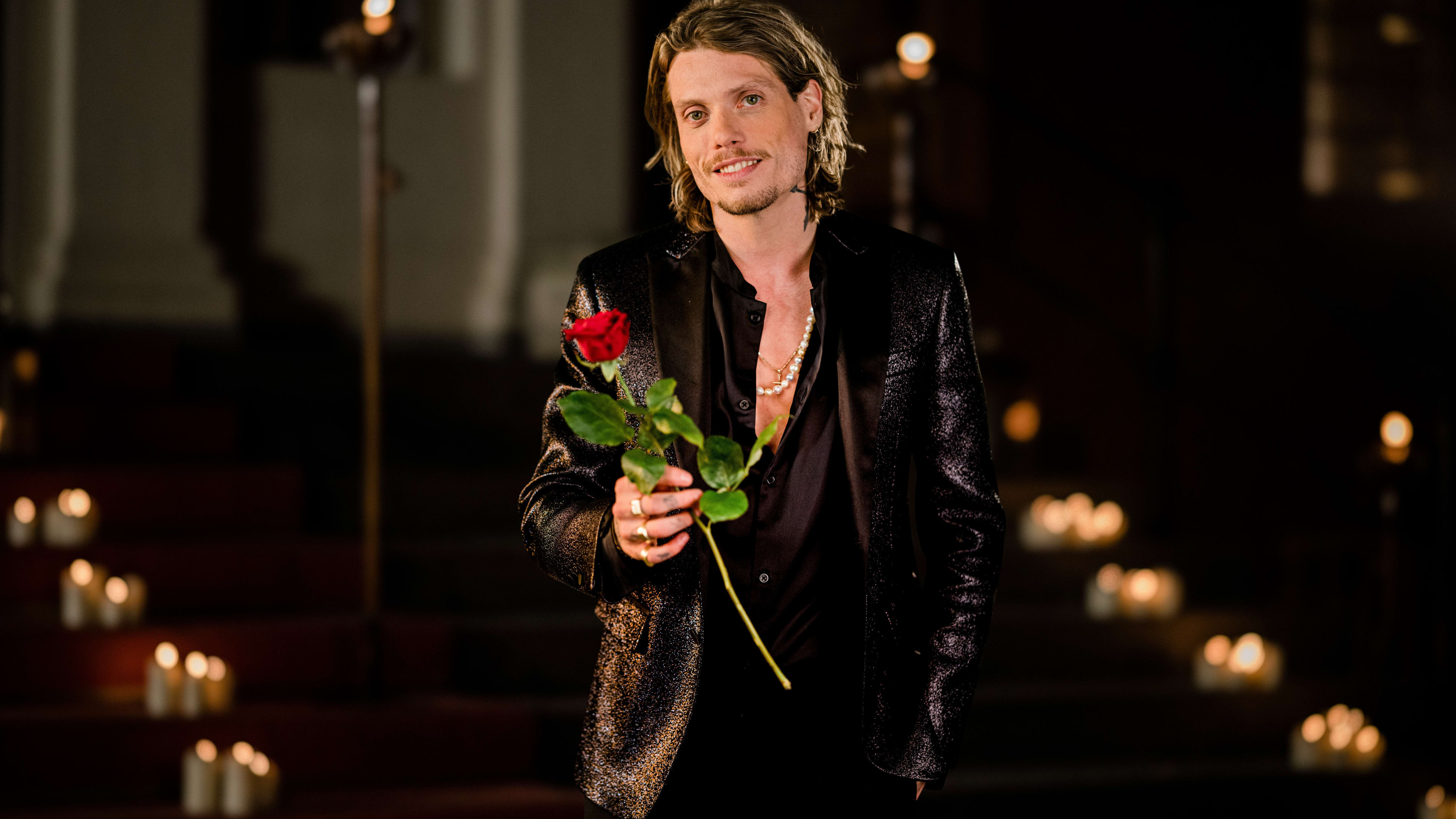 Weer felle kritiek op 'oprechtheid' Bachelor-Tony Junior