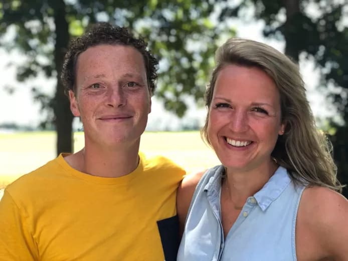 Boer zoekt vrouw-kandidaten ouders geworden van eerste kindje | Shownieuws