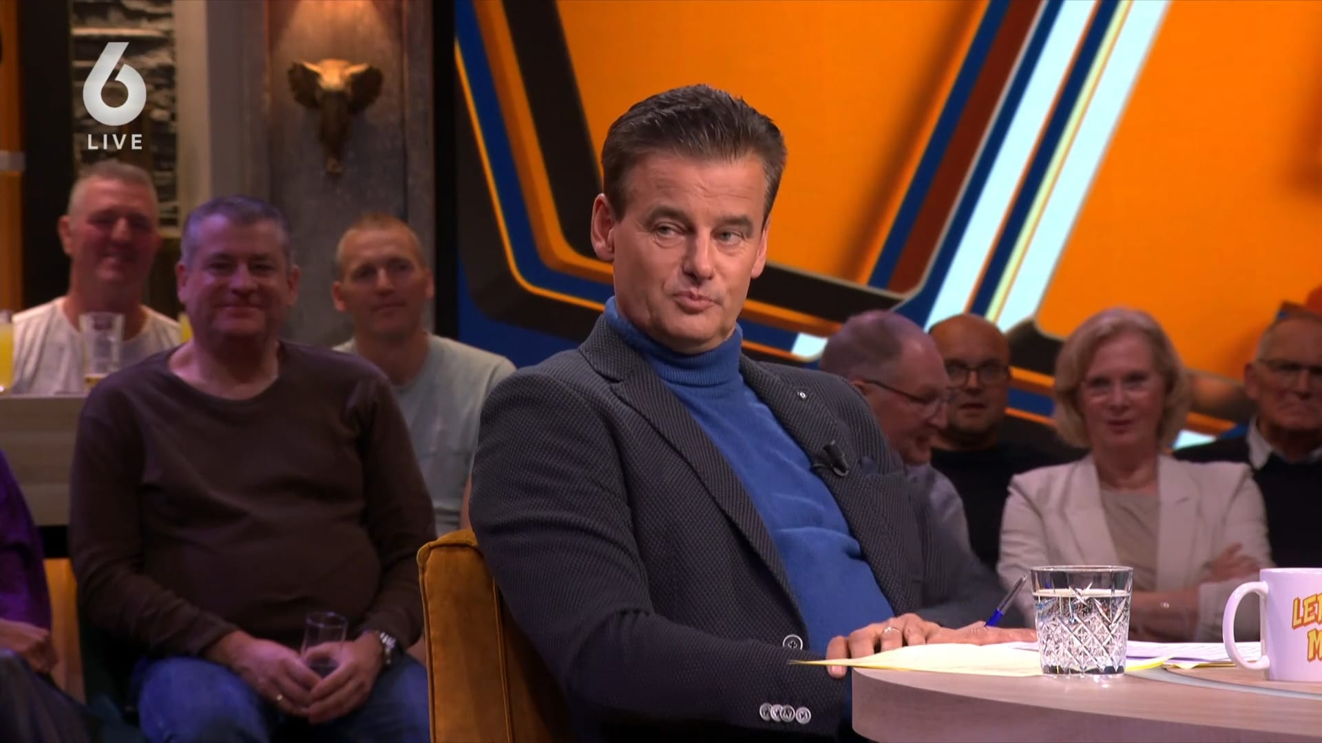 Is de wegloop-actie van Johan Derksen gespeeld?
