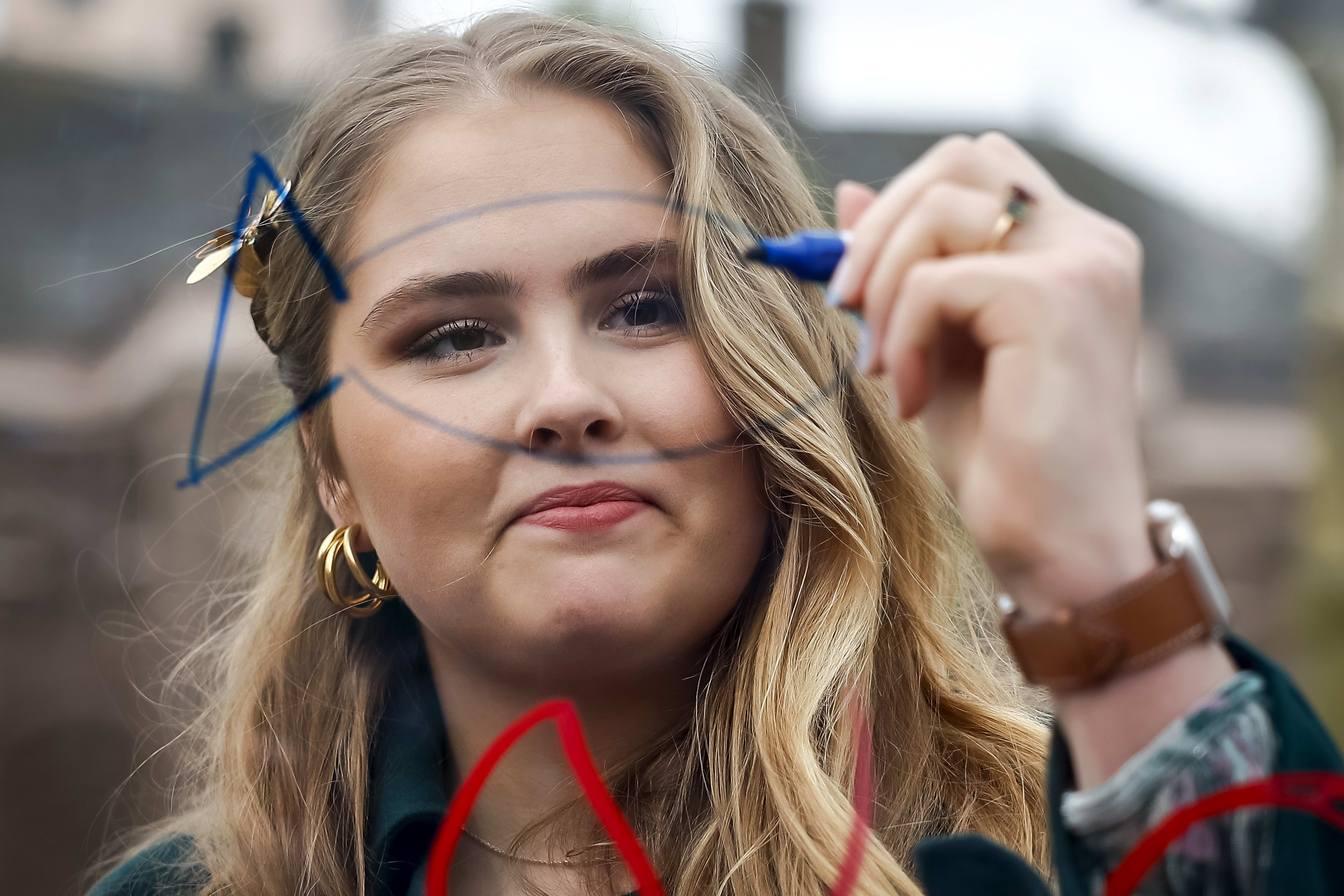 Amalia voor het eerst over haar tijd in Spanje na heftige bedreigingen