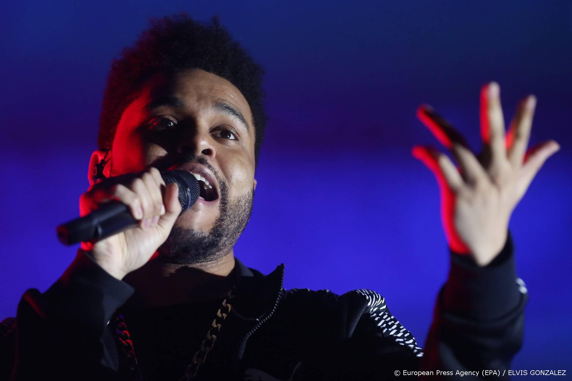 The Weeknd moet concert staken na verliezen stem